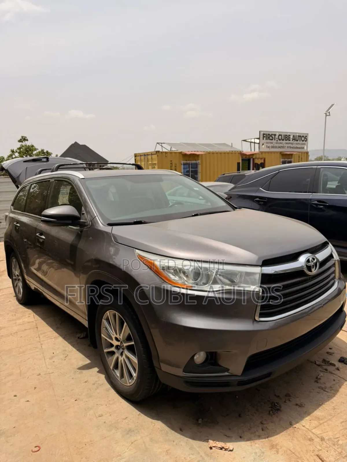 Toyota Highlander XLE V6 4x2 (3.5L 6cyl 6A) 2016 Gray