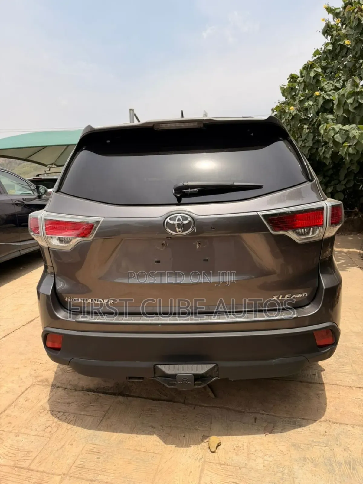 Toyota Highlander XLE V6 4x2 (3.5L 6cyl 6A) 2016 Gray