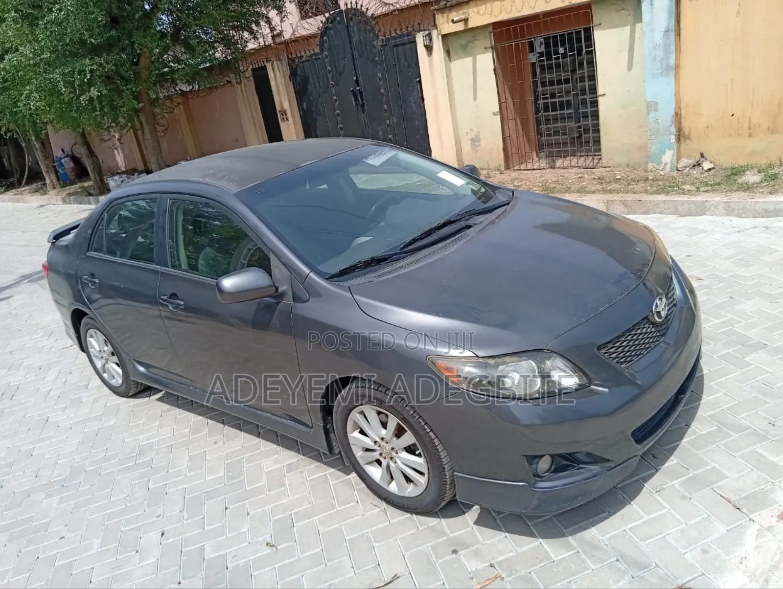 Toyota Corolla S 4dr Sedan (1.8L 4cyl 4A) 2010 Gray