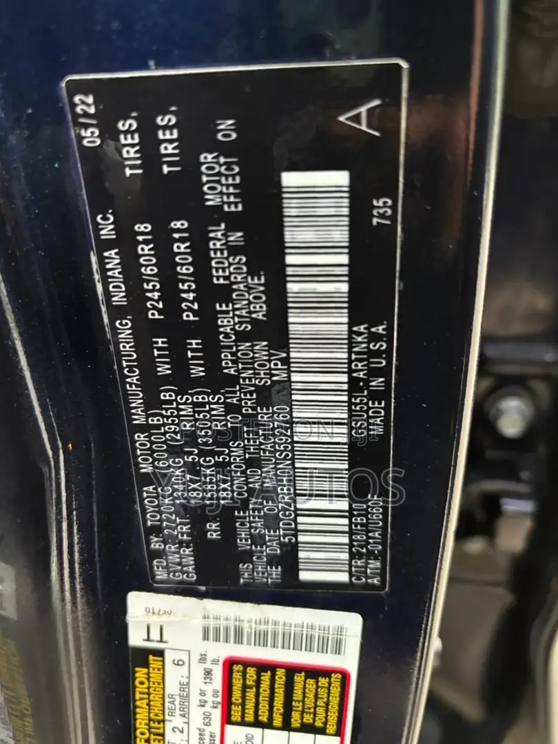 Toyota Highlander 2023 Blue