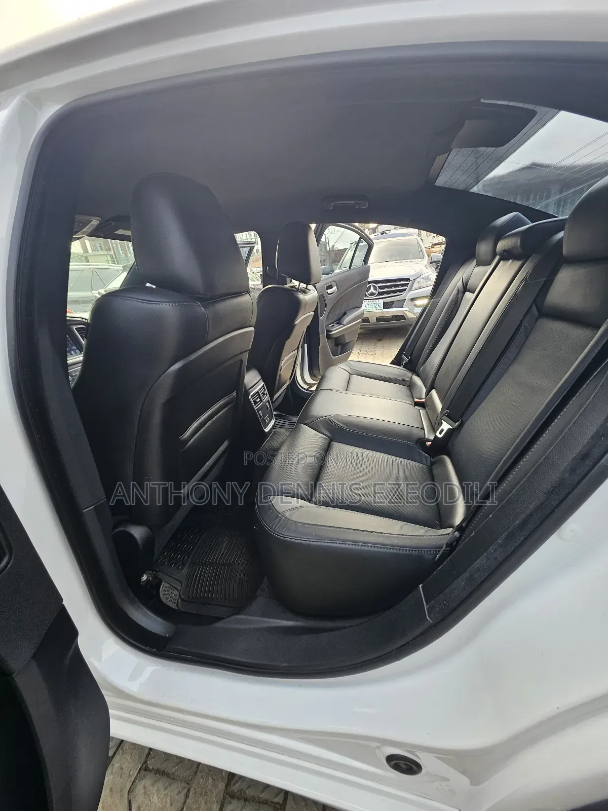 Dodge Charger 2017 White
