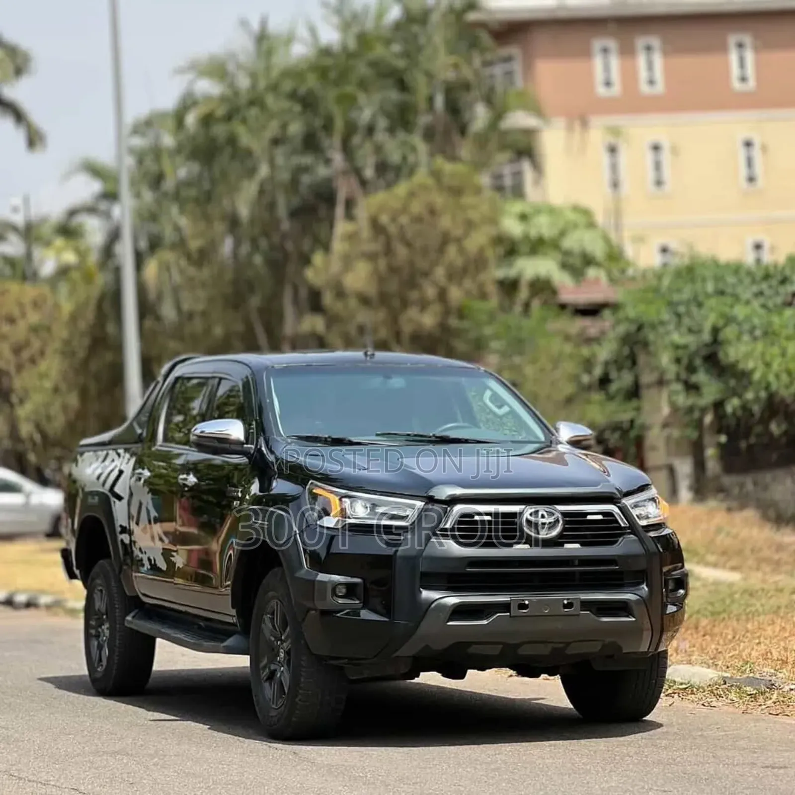 Toyota Hilux 2022 Black