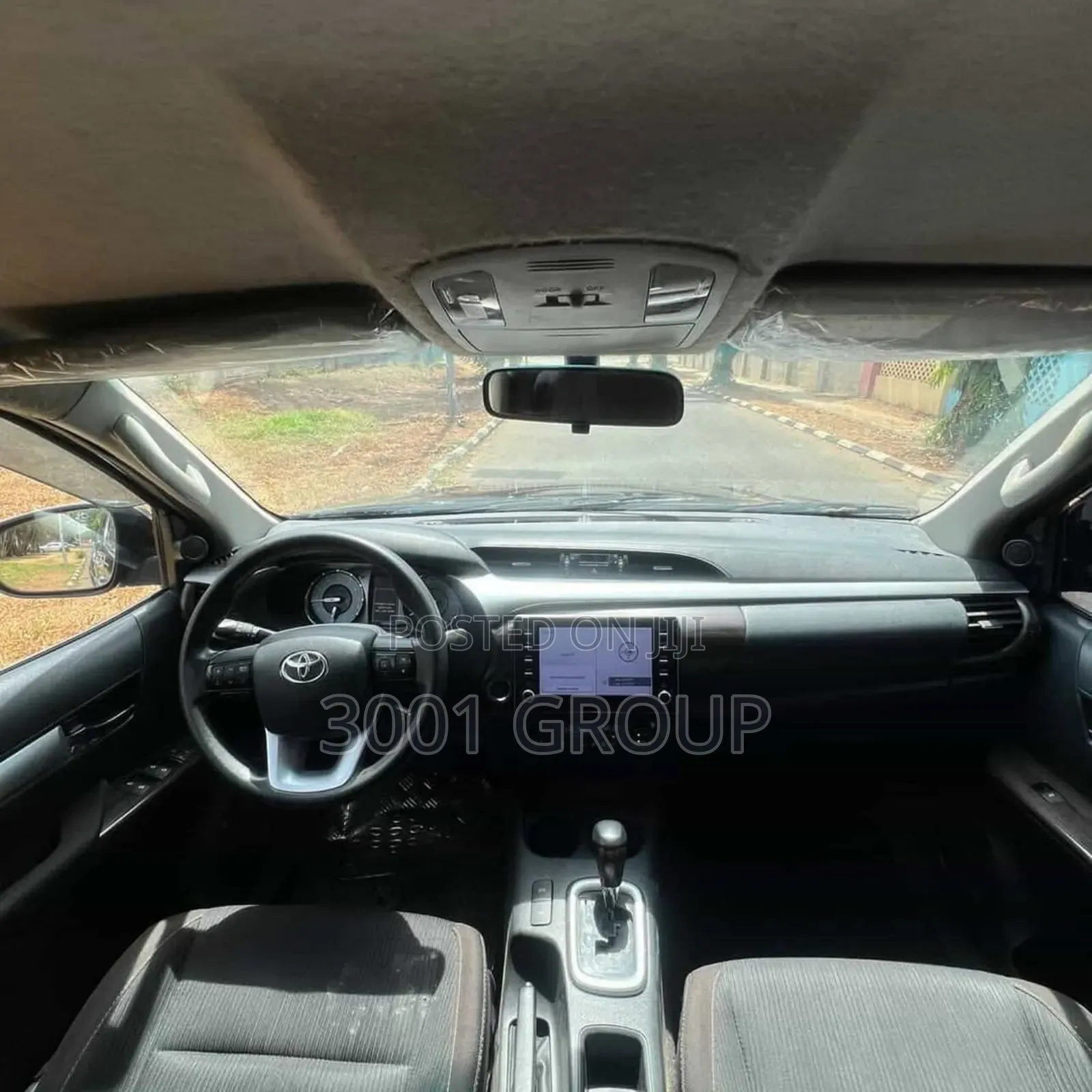 Toyota Hilux 2022 Black