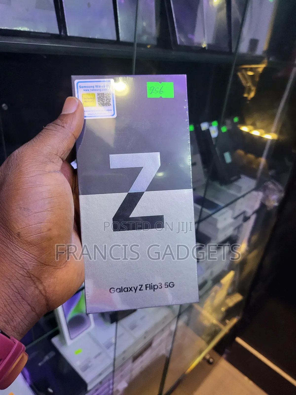New Samsung Galaxy Z Flip 3 256 GB