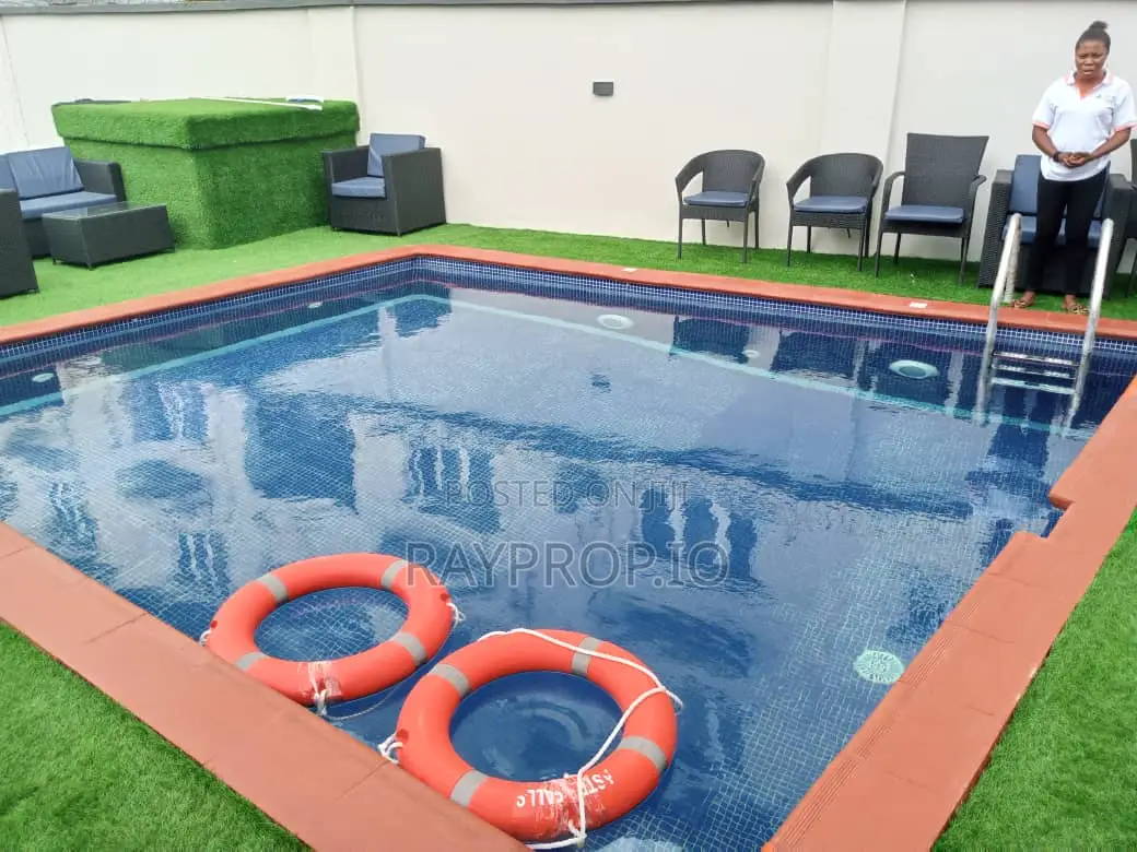 10f562qr - 2 Bedroom Shortlet in Allen Ikeja