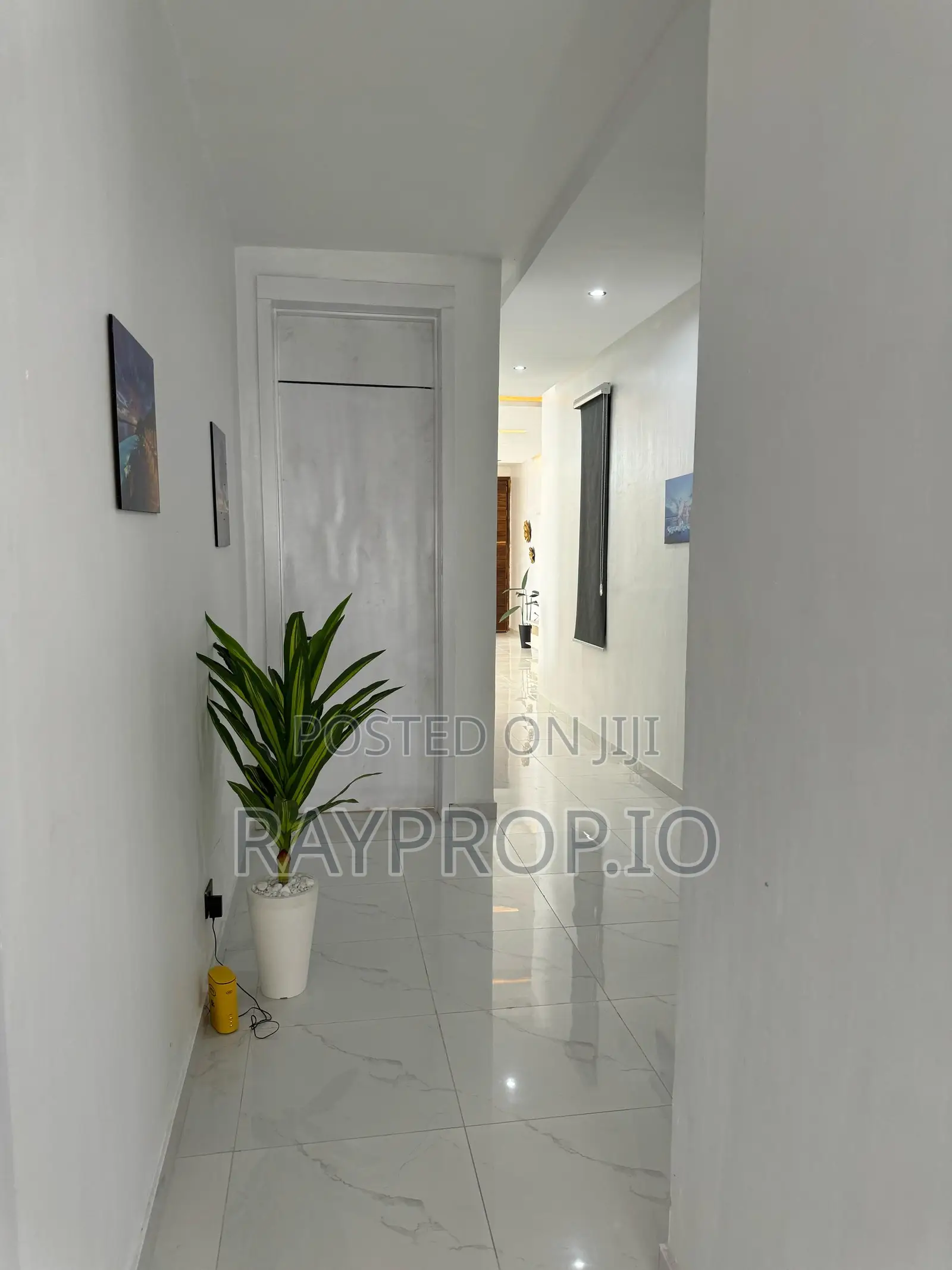 165b6bnp - 3 Bedroom Shortlet in Lekki Phase 1