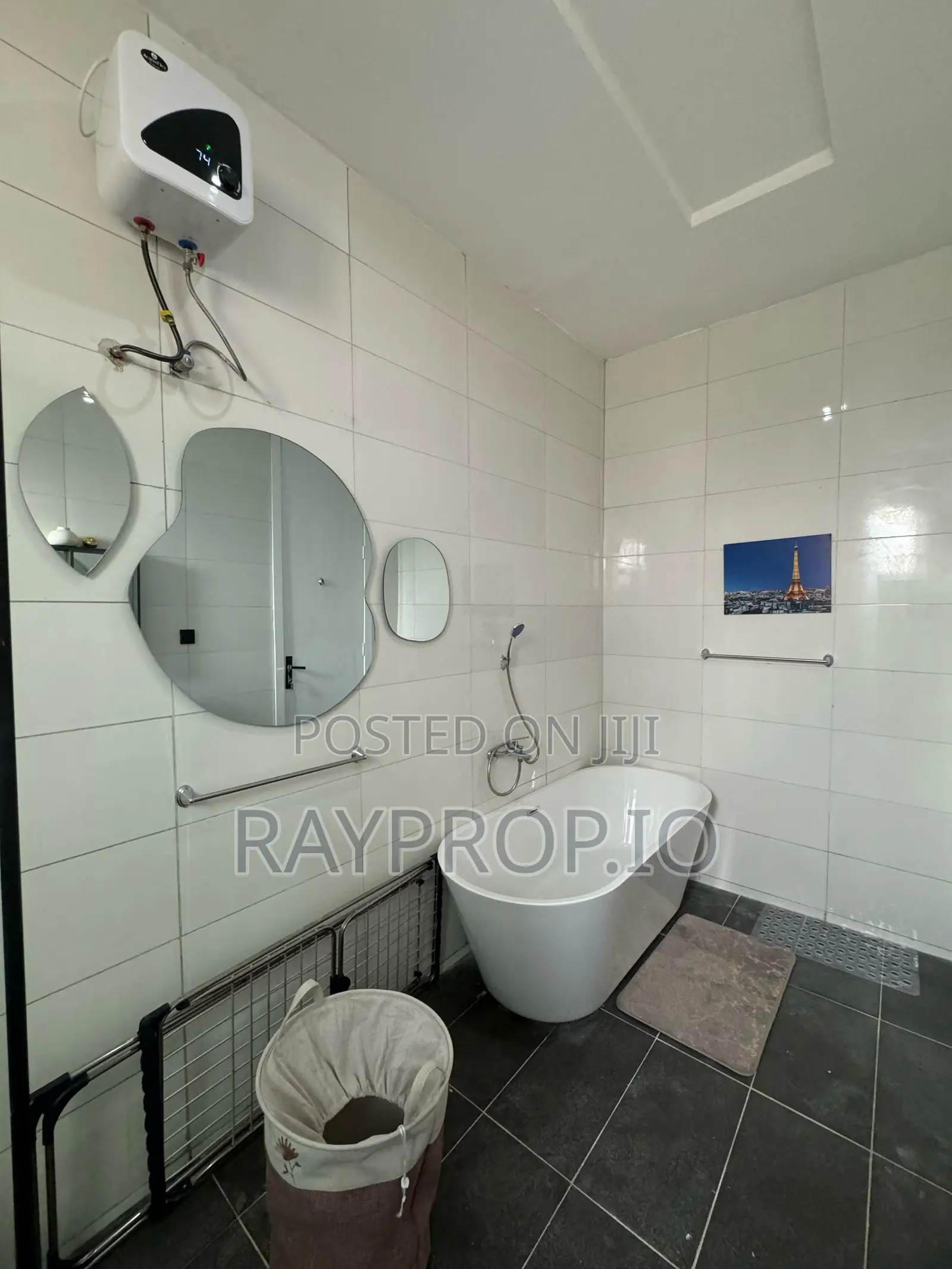 165b6bnp - 3 Bedroom Shortlet in Lekki Phase 1