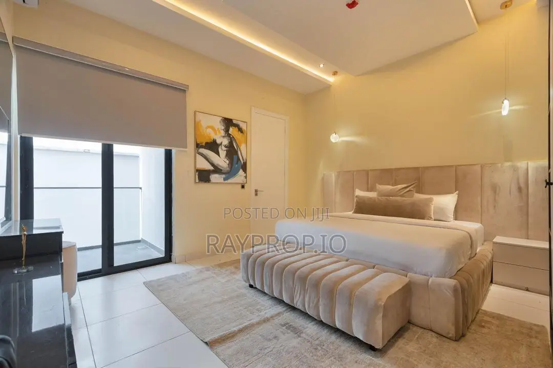14f2d0zp - 4 Bedroom Shortlet in Lekki Phase 1