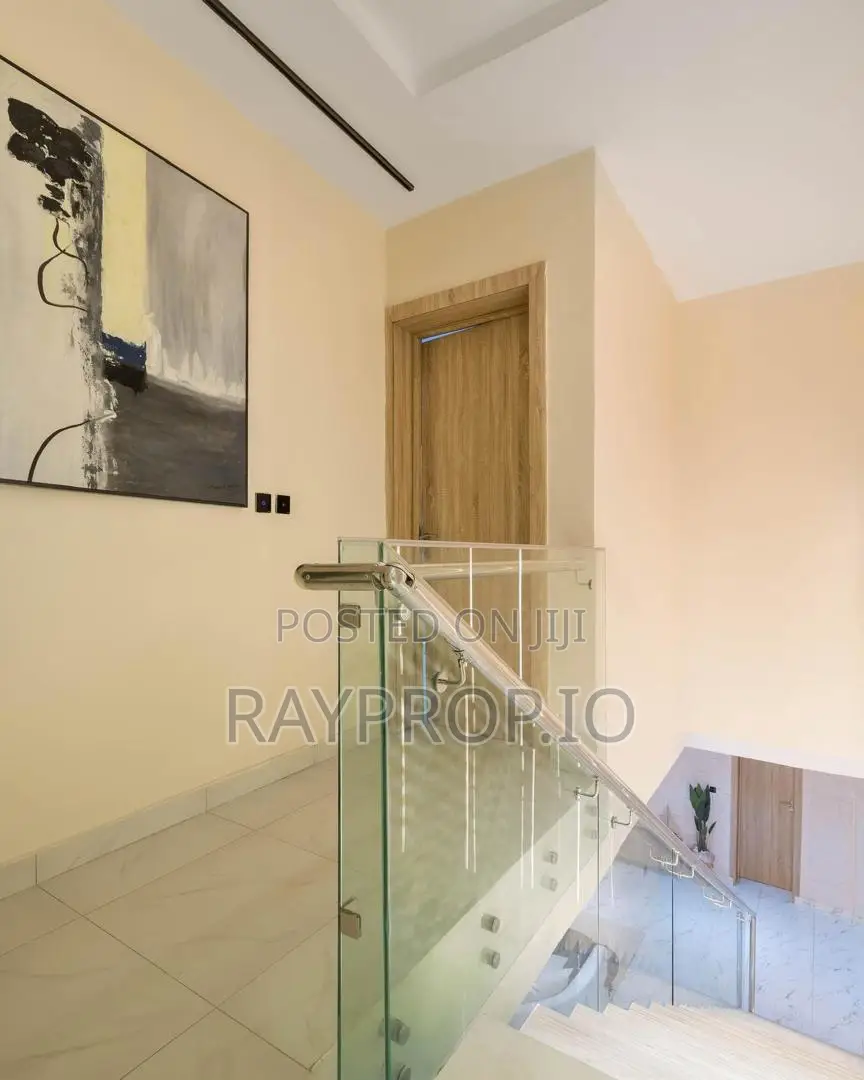 185c03za - 2 Bedroom Shortlet in Lekki Phase 1