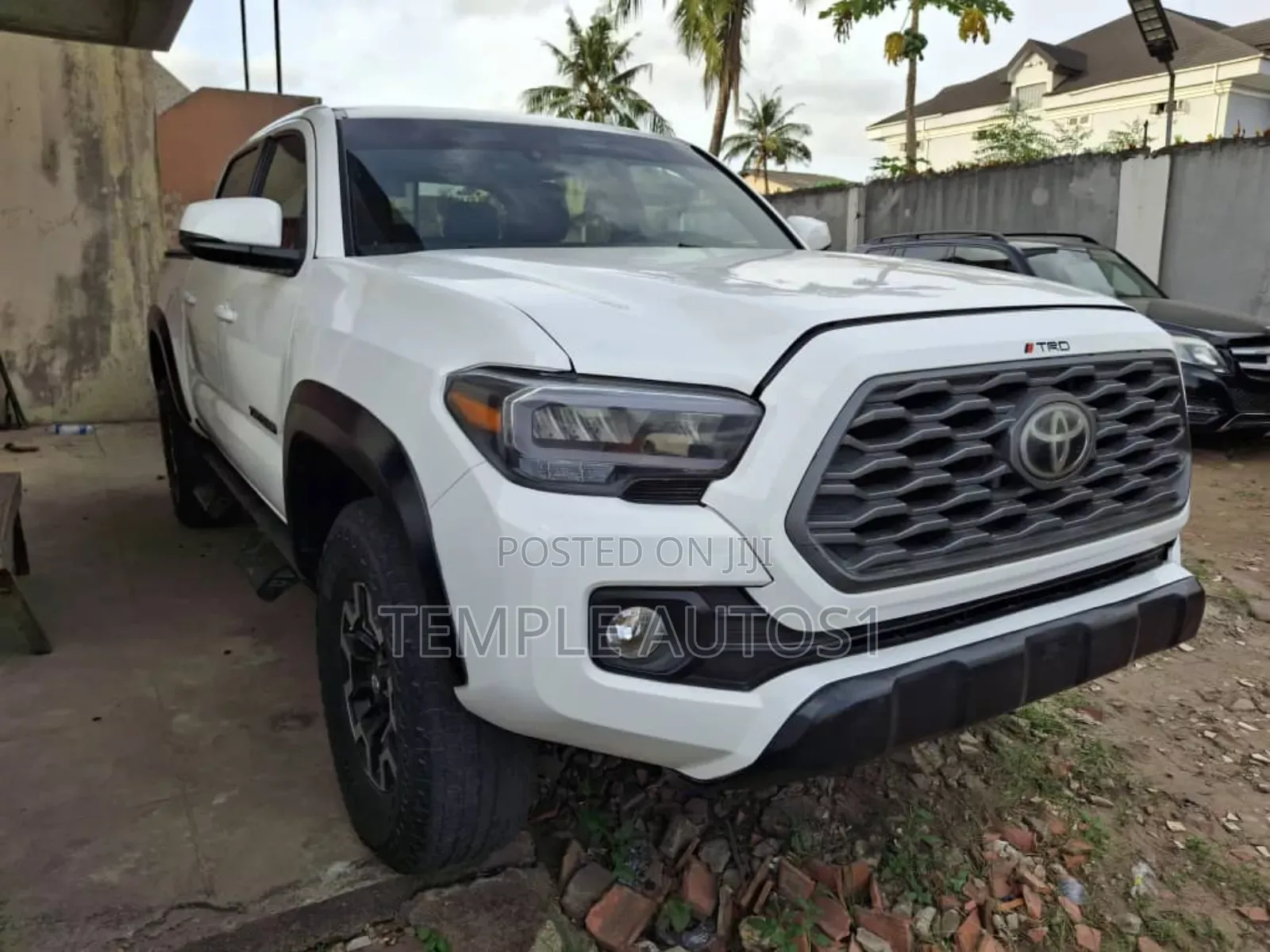 Toyota Tacoma TRD Sport 2021 White