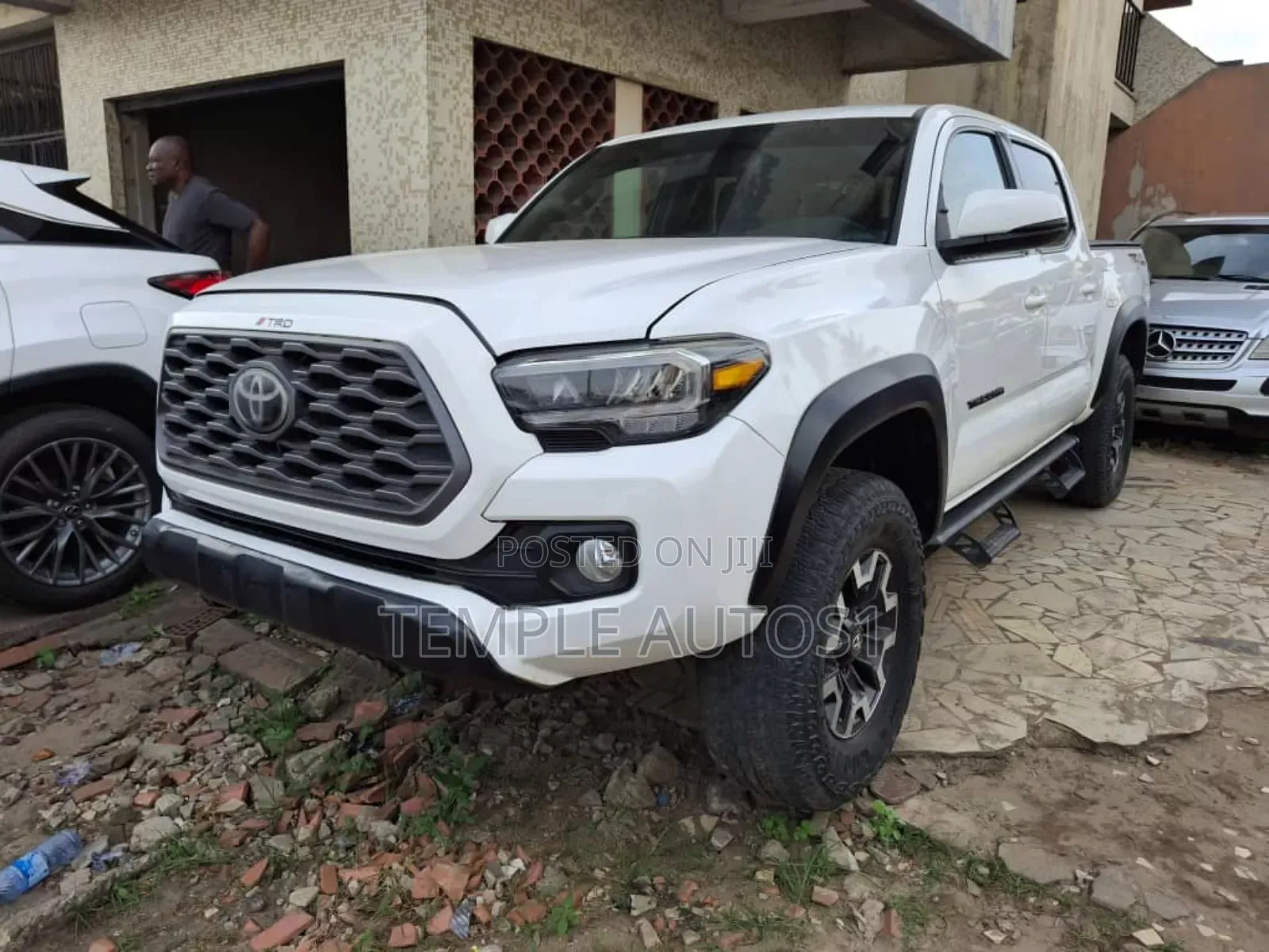 Toyota Tacoma TRD Sport 2021 White