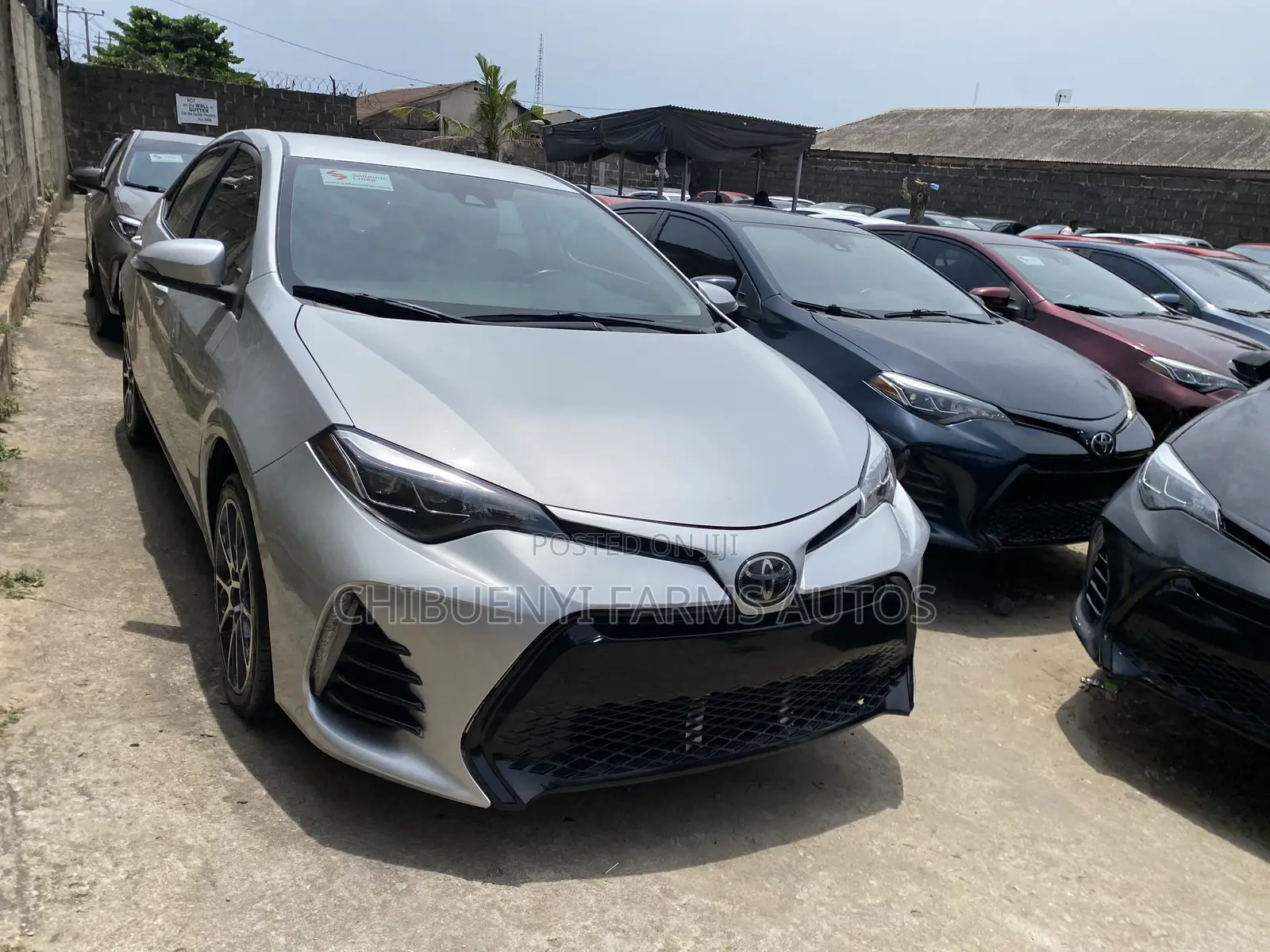 Toyota Corolla SE 4dr Sedan (1.8L 4cyl CVT) 2017 Silver