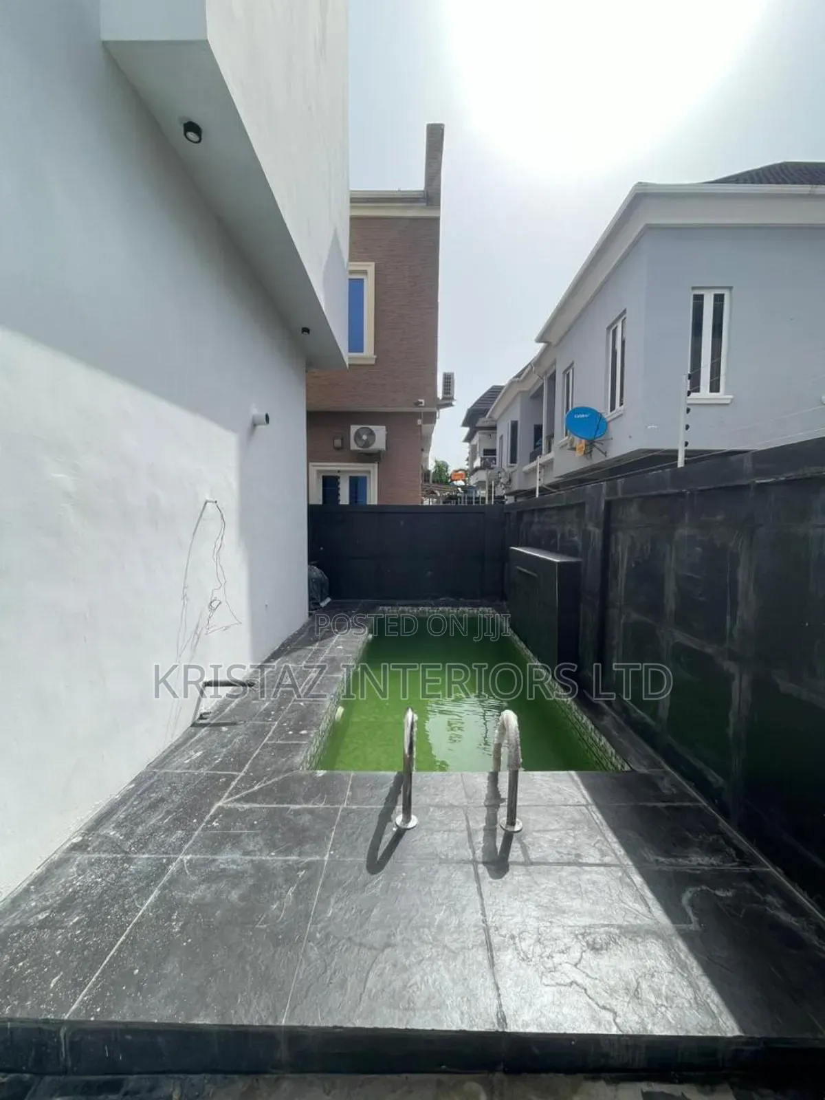5bdrm Duplex in Osapa london for sale