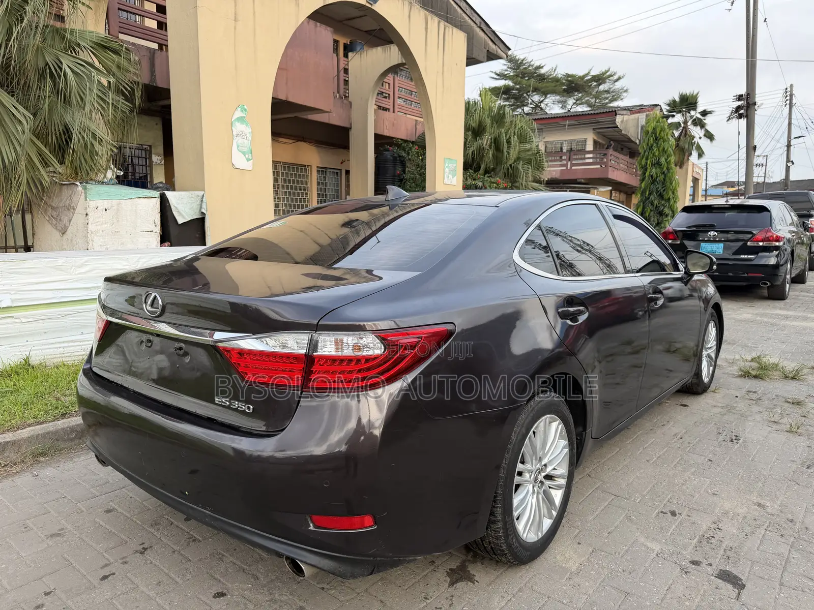 Lexus ES 2015 Brown
