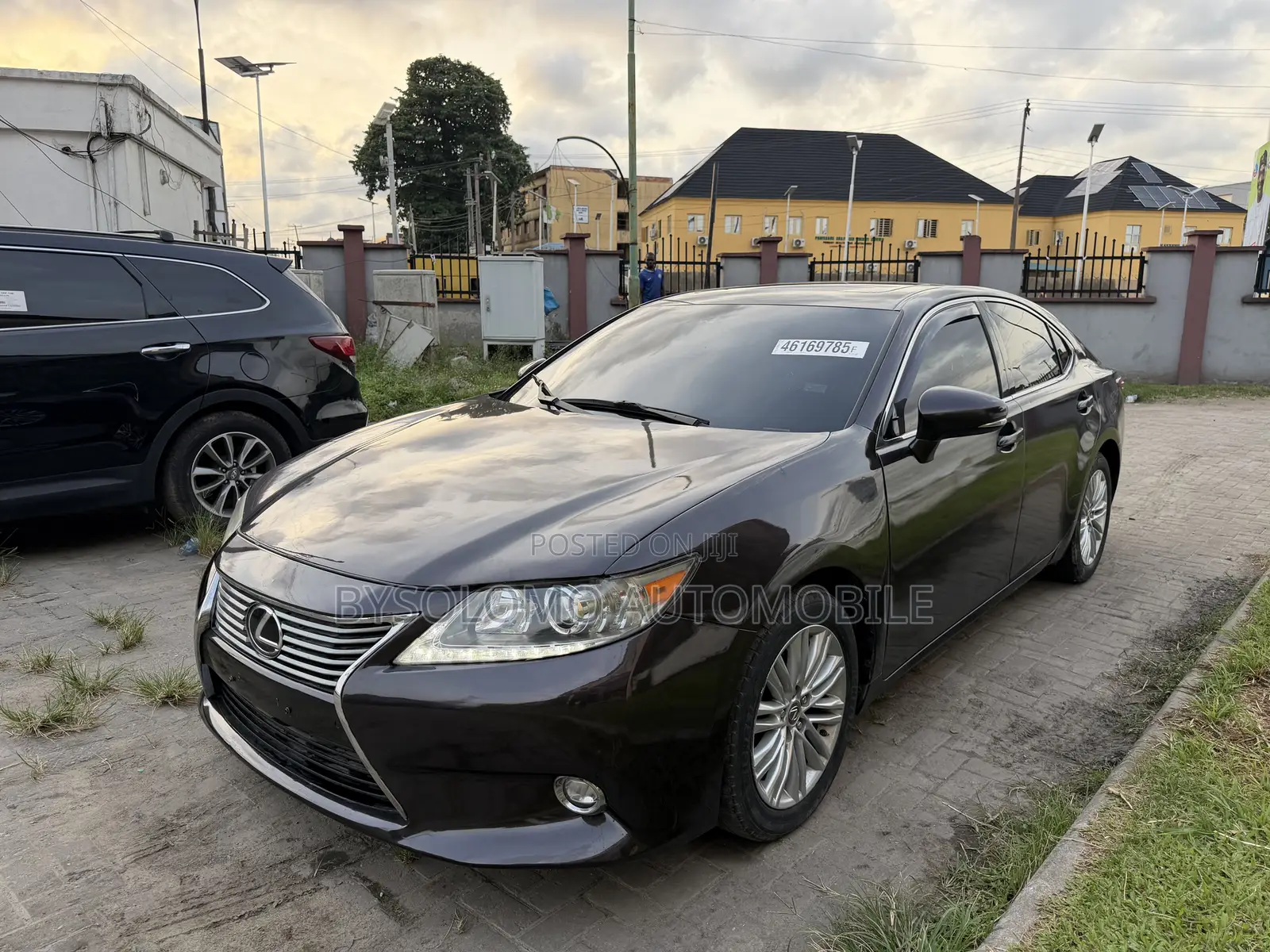 Lexus ES 2015 Brown
