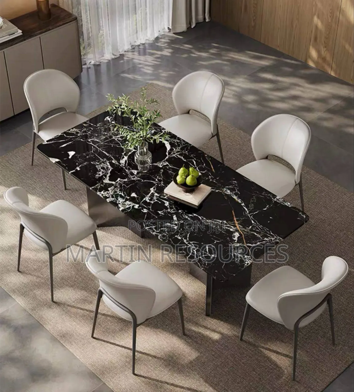 Beautiful Design 6 Seater Marble Dining