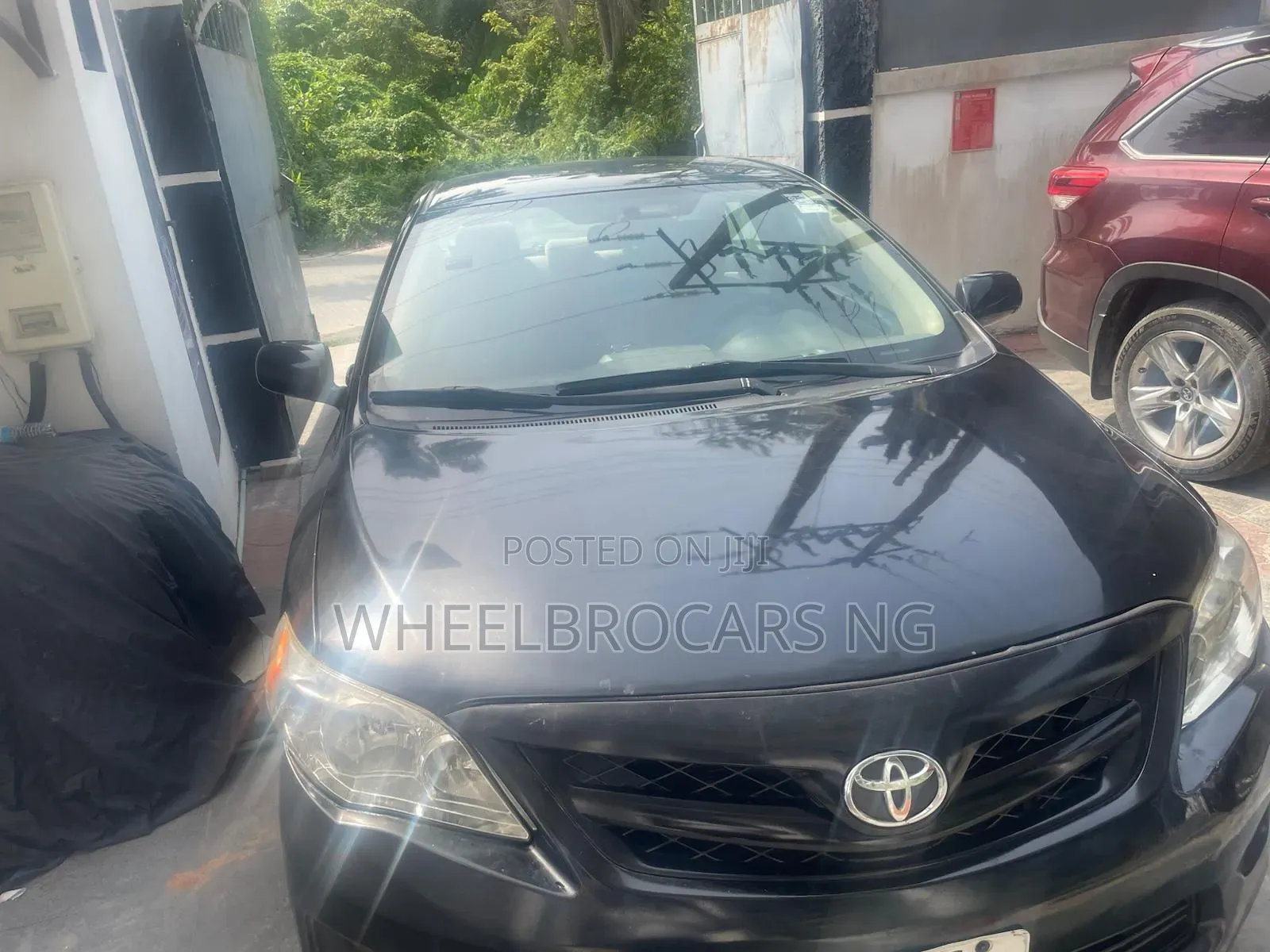 Toyota Corolla LE 4dr Sedan (1.8L 4cyl 4A) 2012 Black
