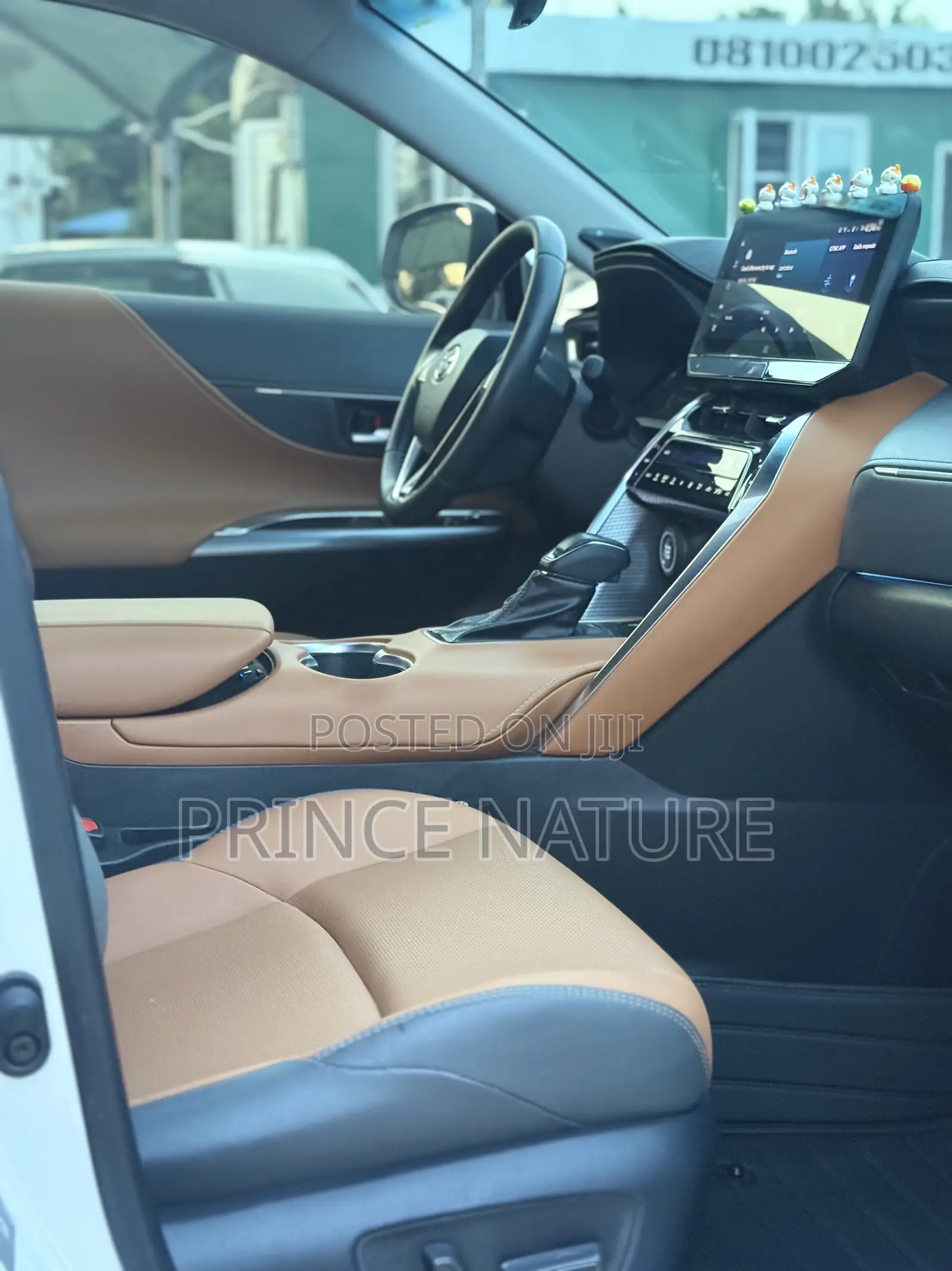 Toyota Venza XLE AWD 2024 White