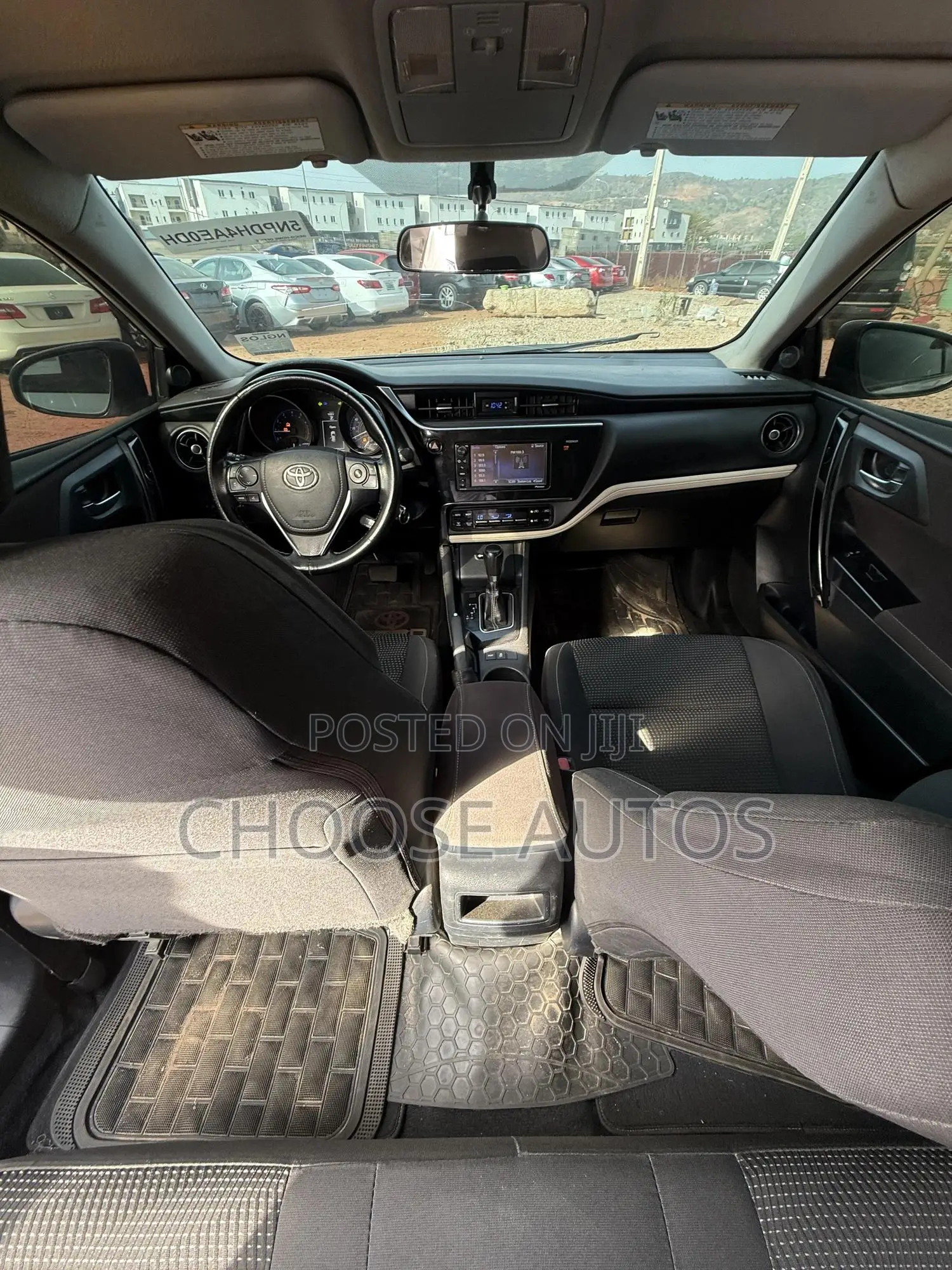 Toyota Corolla 2017 White