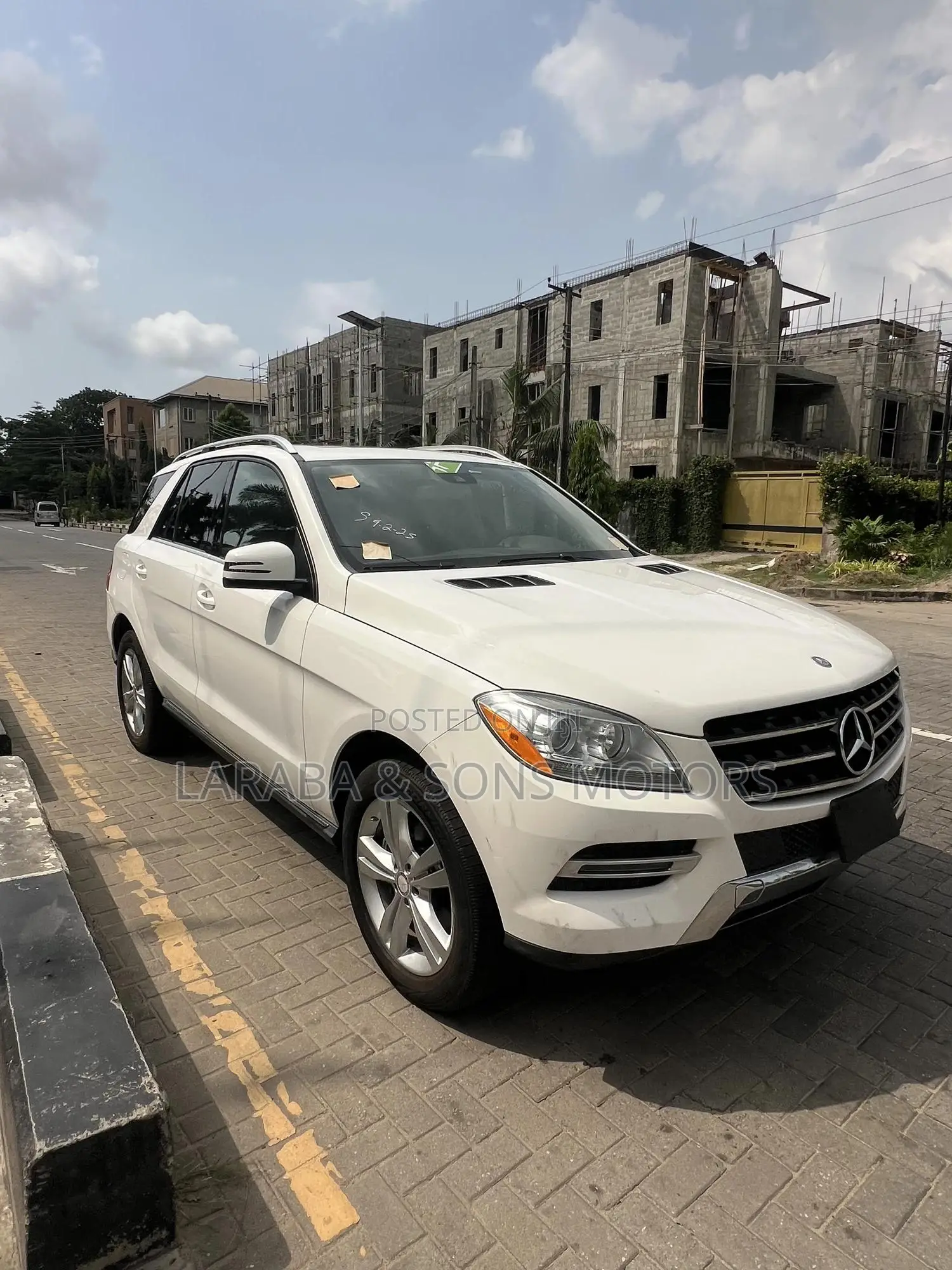 Mercedes-Benz M Class ML350 4MATIC 4dr SUV AWD (3.5L 6cyl 7A) 2015