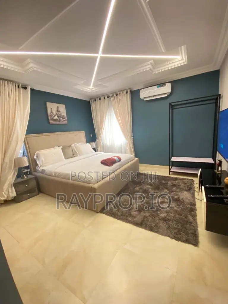073820qj - 2 Bedroom Shortlet in Lekki Phase 1
