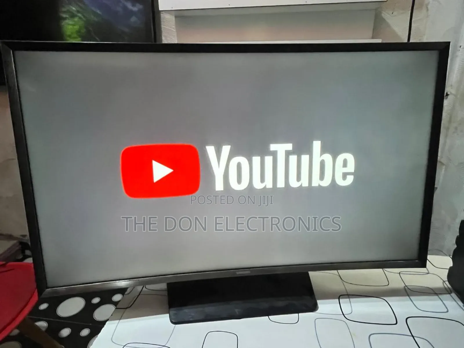 Samsung 32 Inches Curved Tv: Immerse Yourself in Stunning Detail