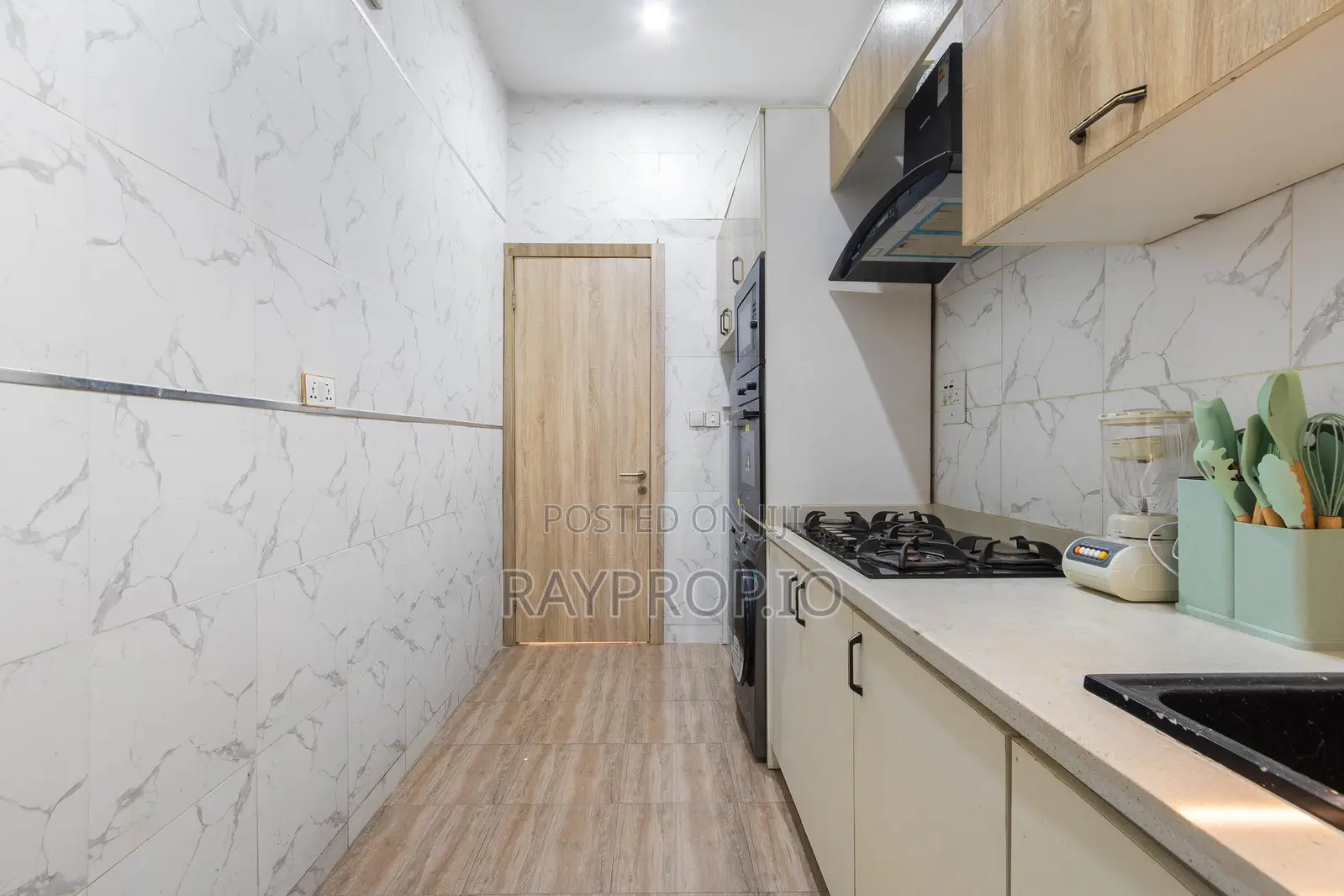 063122zx - 2 Bedroom Shortlet in Ikota Gra