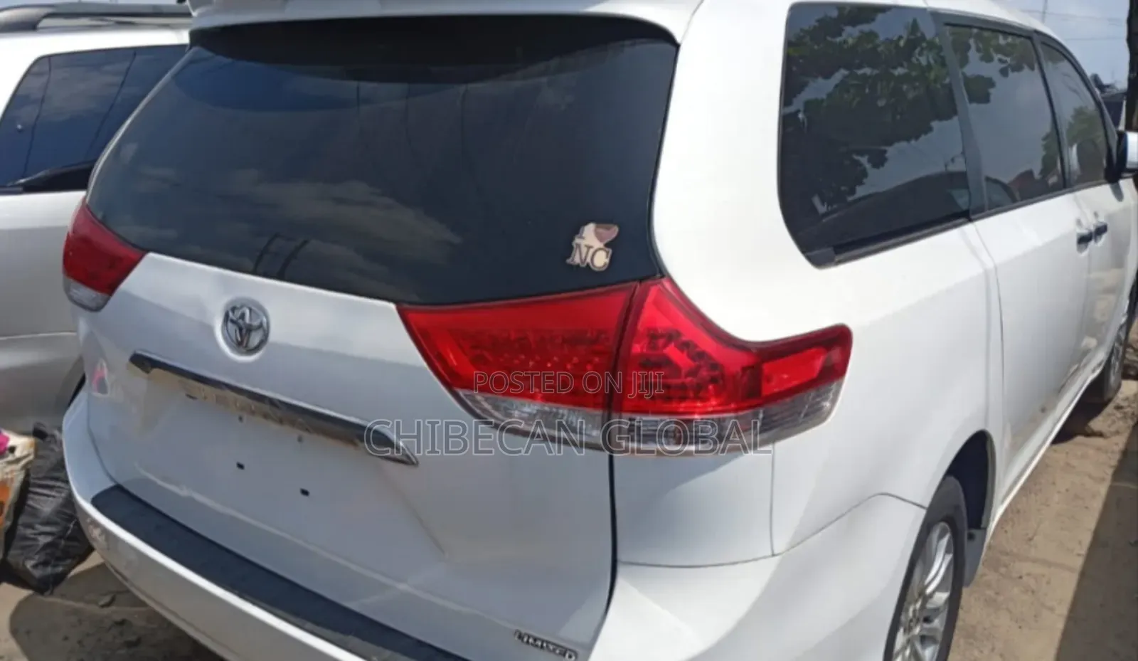 Toyota Sienna Limited 7-Passenger 4dr Minivan (3.5L 6cyl 6A) 2015 White