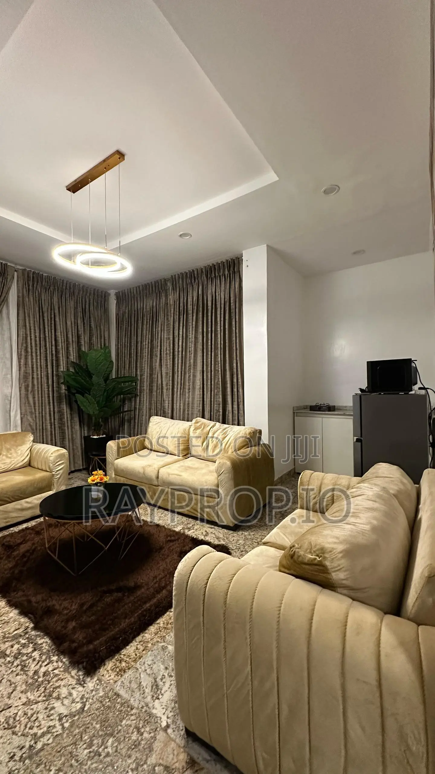 13df4jkf - 1 Bedroom Shortlet in Mabushi Abuja