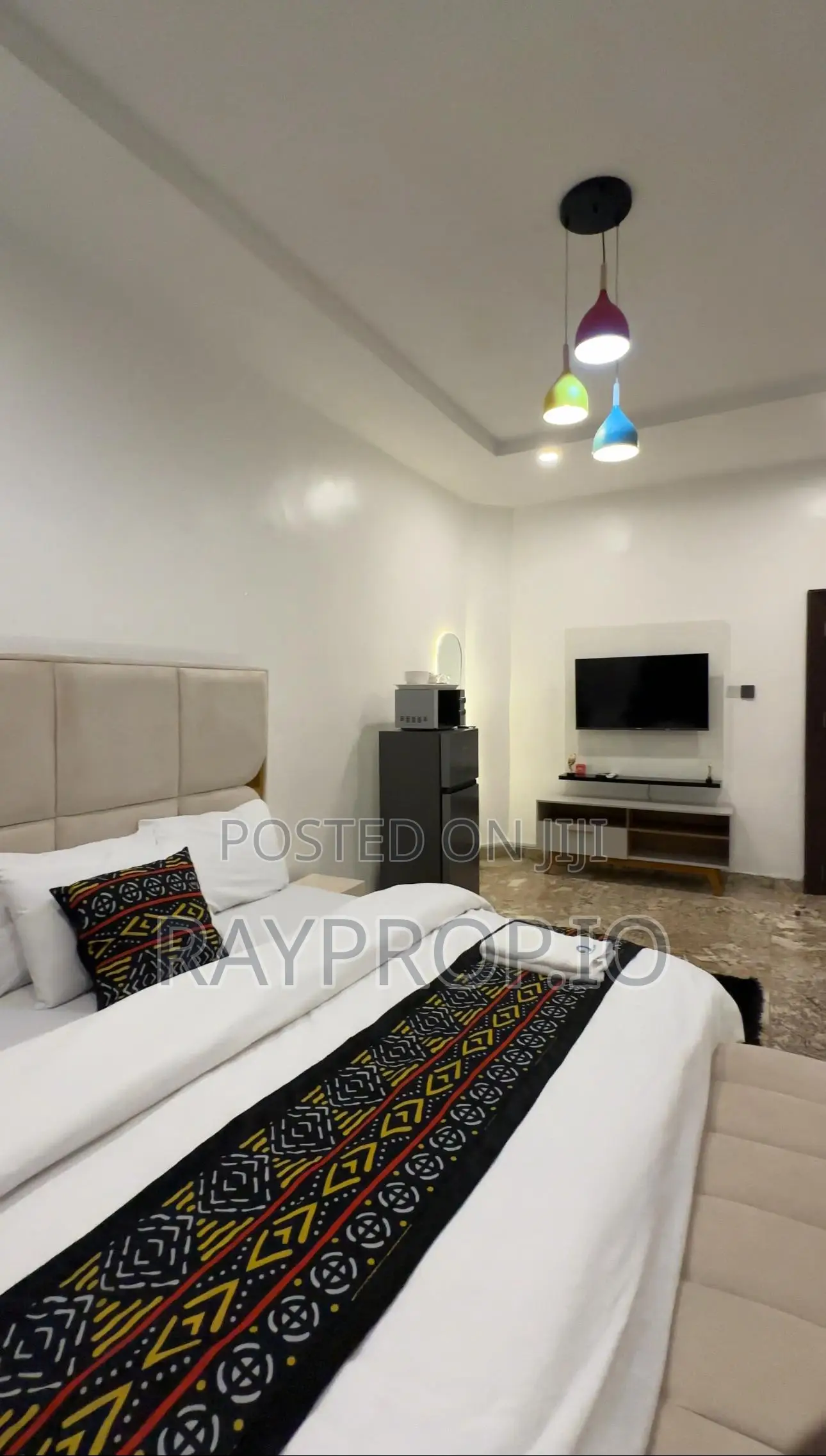 468326yh - Studio Shortlet in Mabushi Abuja