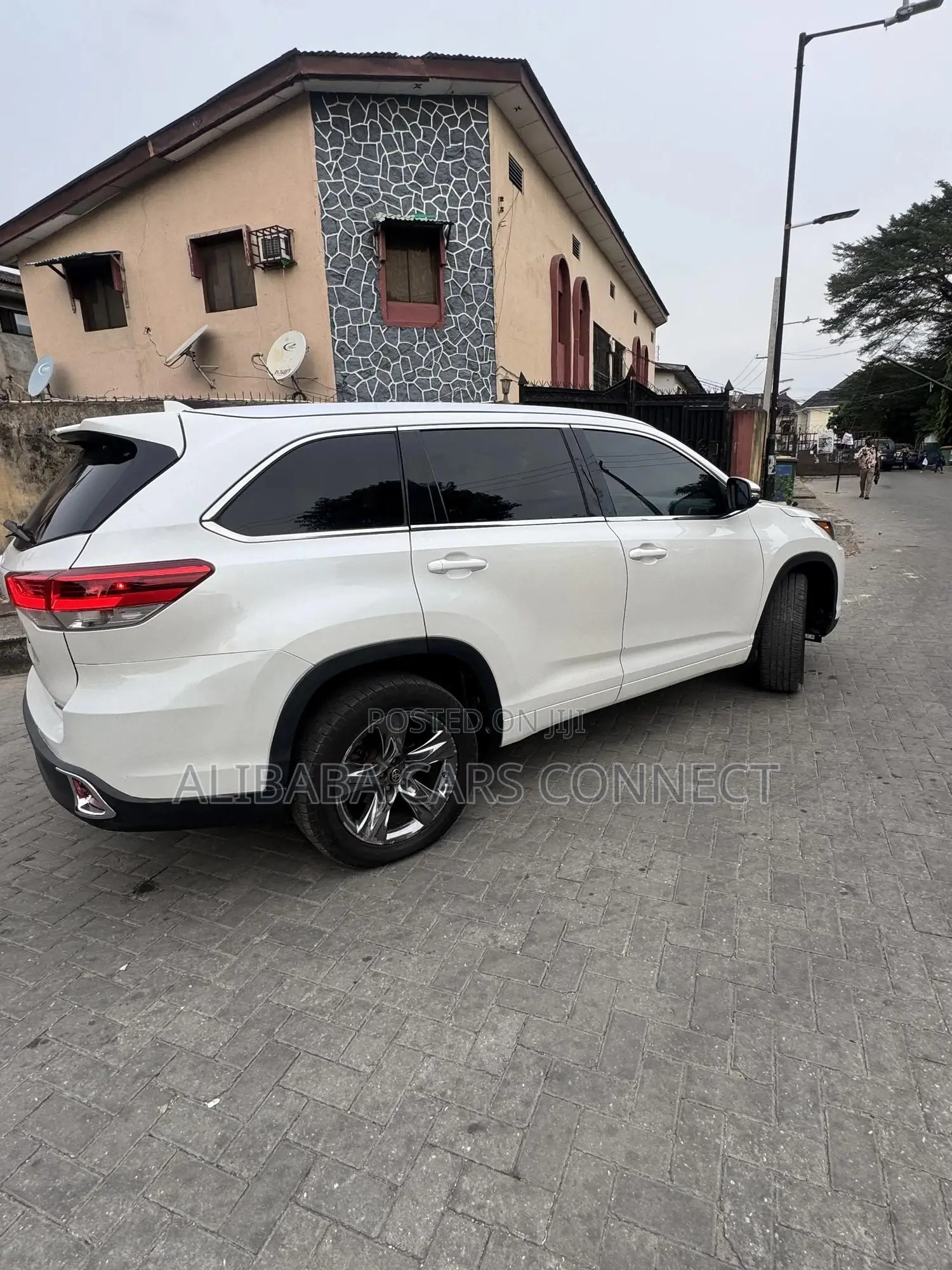 Toyota Highlander Limited 4x4 V6 (3.5L 6cyl 8A) 2018 White