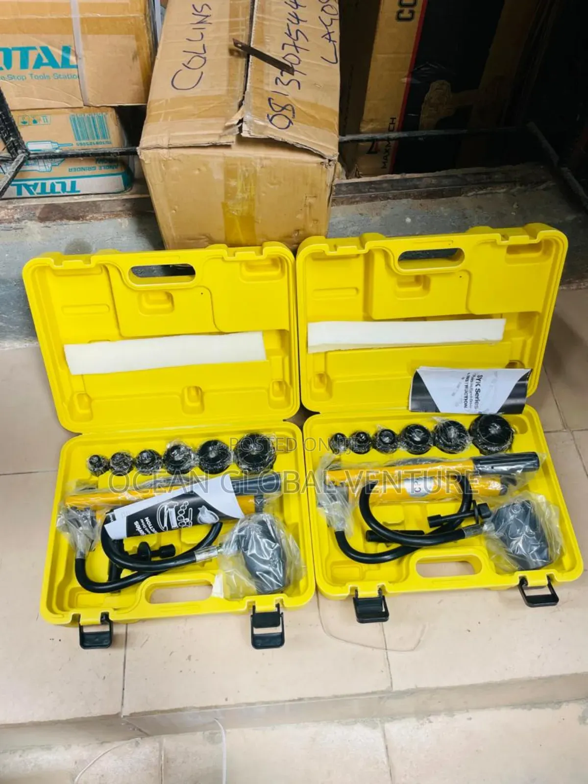 Hydraulic Hole Digger