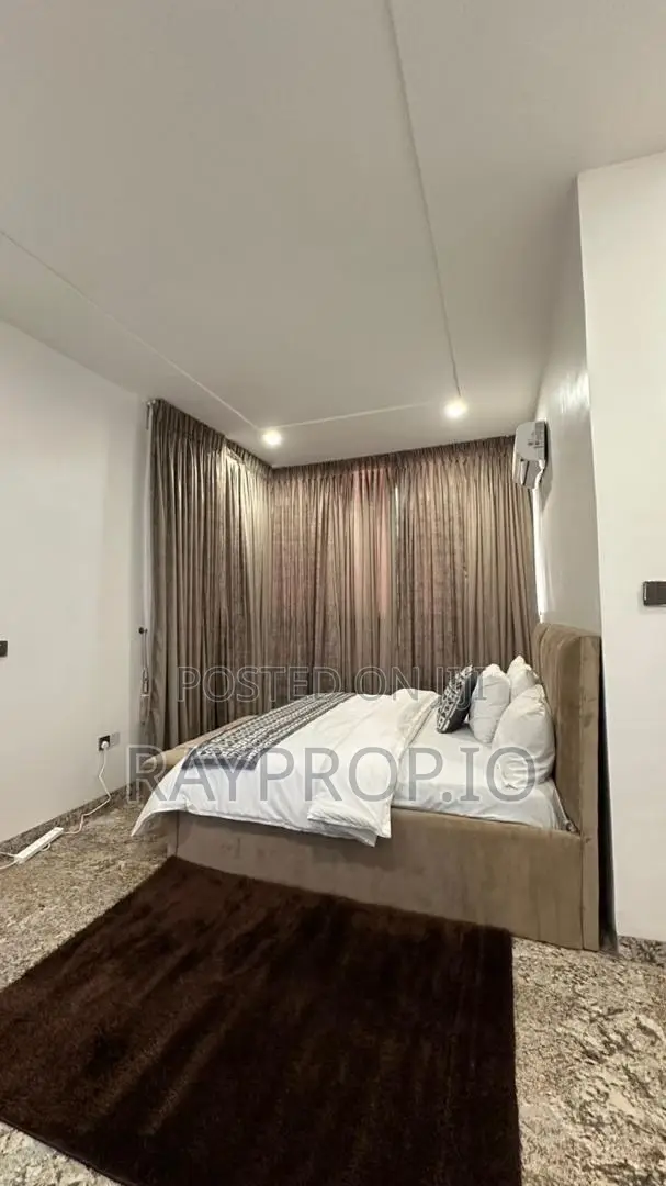545291jd - 1 Bedroom Shortlet in Mabushi Abuja