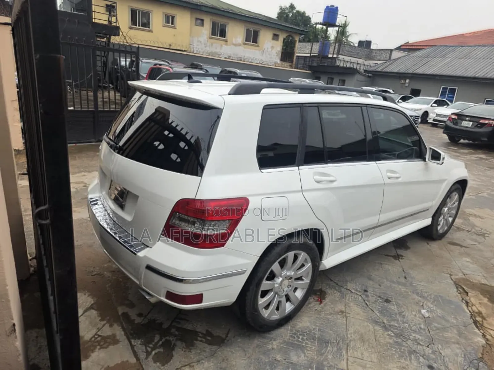 Mercedes-Benz GLK-Class 350 4MATIC 2010 White