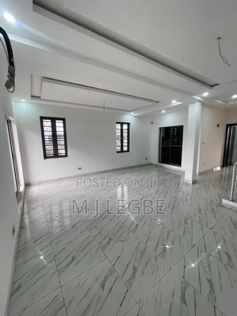 4bdrm Duplex in Ikate, Lekki for sale