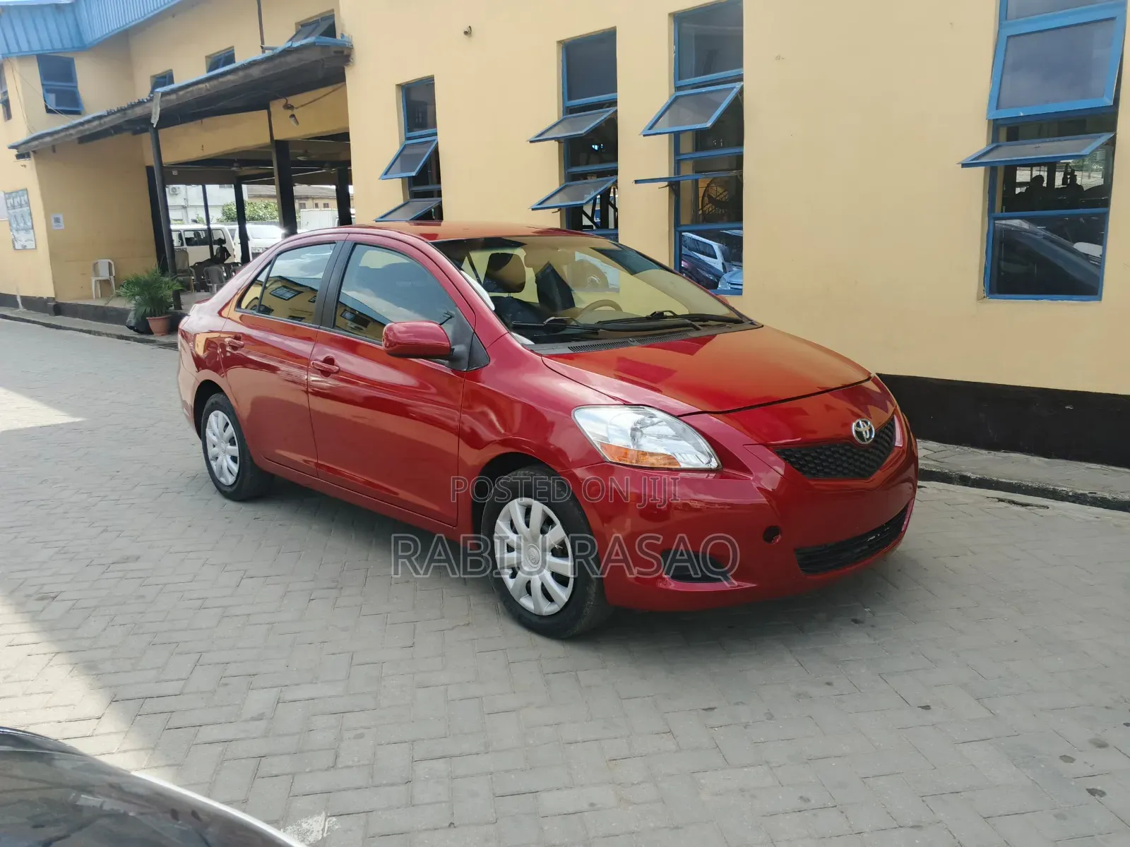 Toyota Yaris 2010 Red