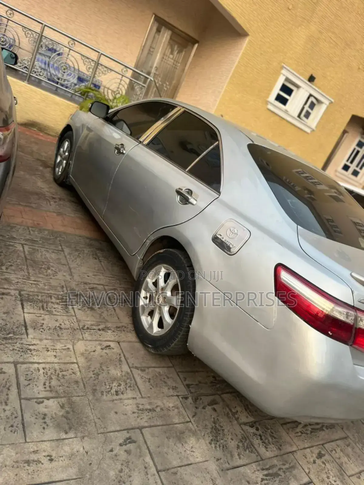 Toyota Camry 2009 Silver