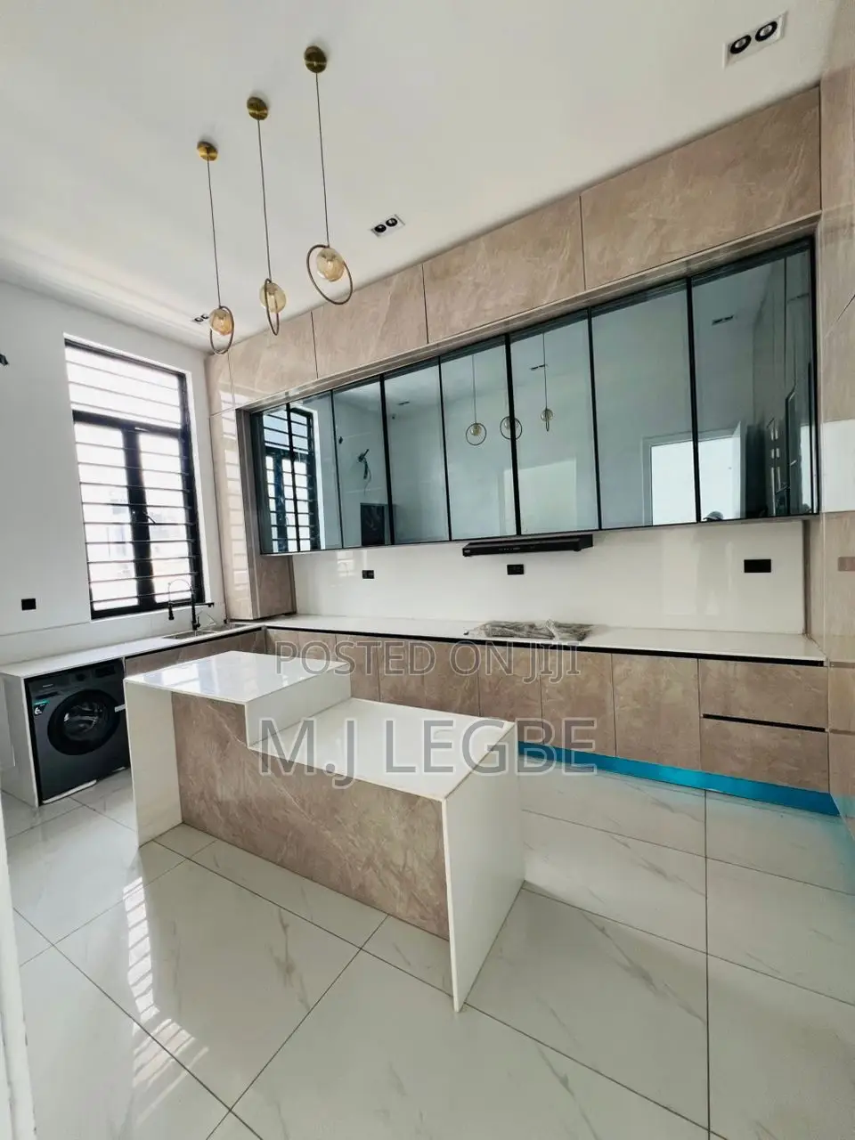 5bdrm Duplex in Ikota, Lekki for sale