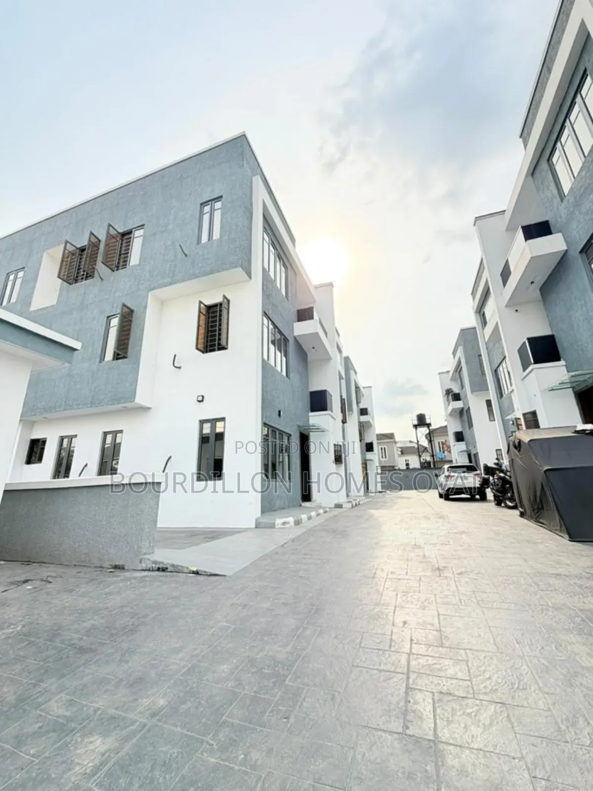 4bdrm Duplex in Maryland Lagos State for sale