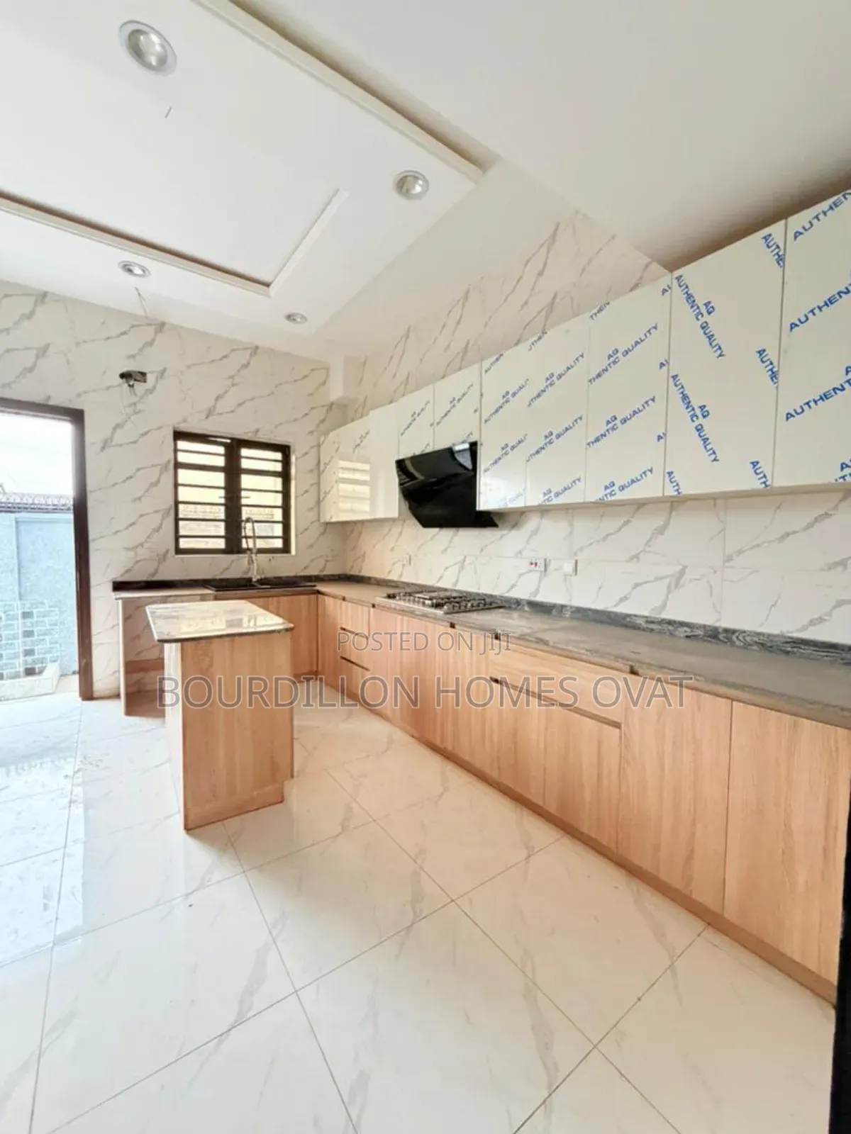 4bdrm Duplex in Maryland Lagos State for sale