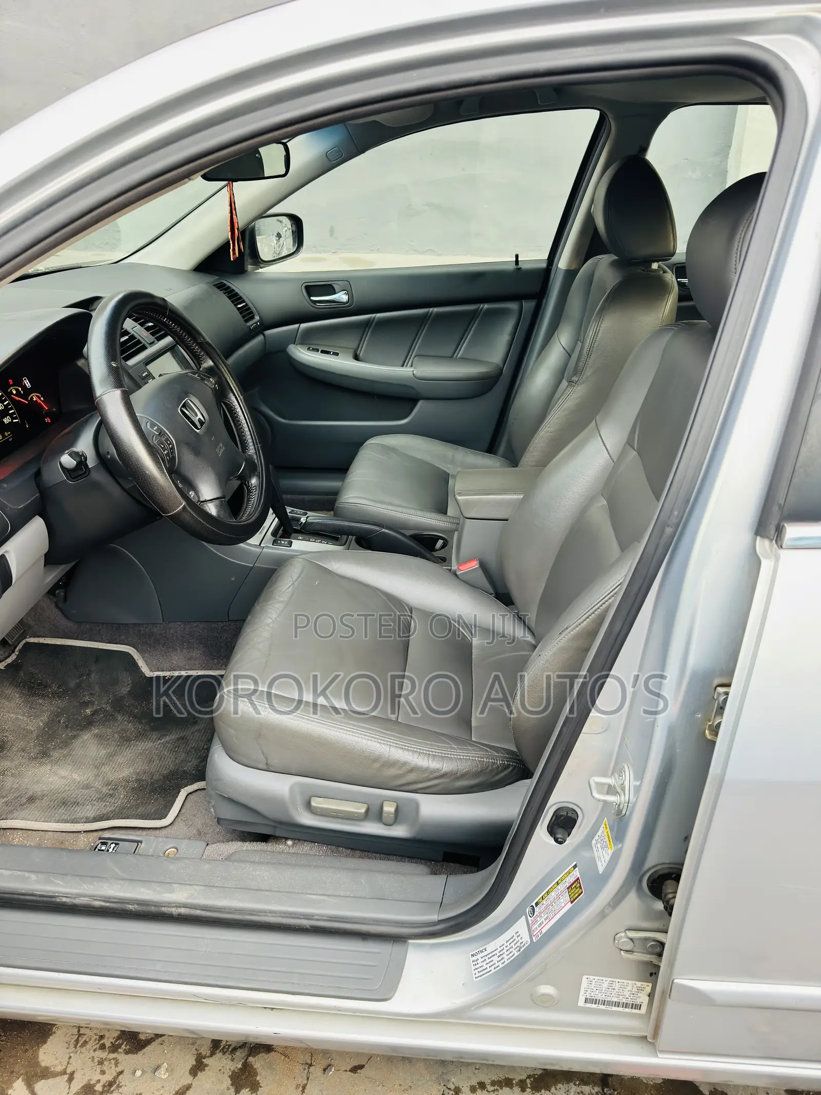 Honda Accord Hybrid LX V6 Automatic 2005 Silver