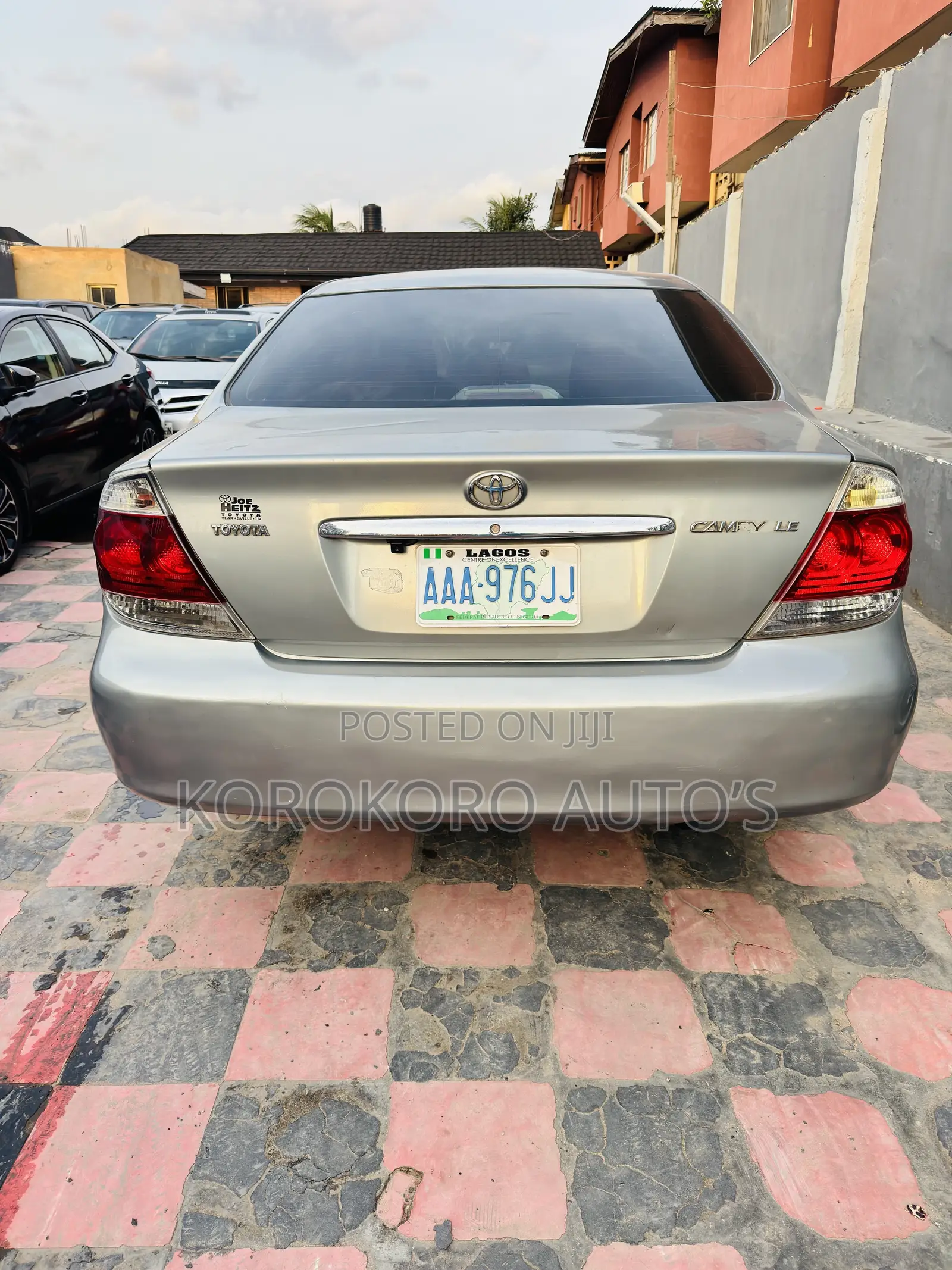 Toyota Camry LE 4dr Sedan (2.4L 4cyl 5A) 2006