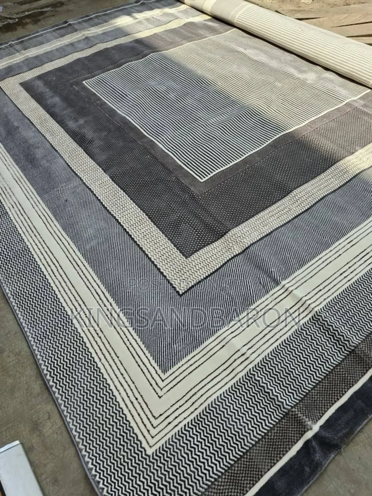 13x19fts Turkish Belgium Center Rug