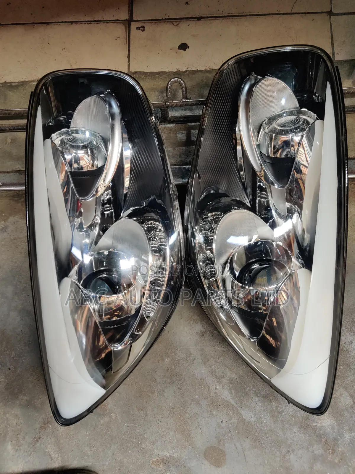 Headlight Kia Picanto 2016