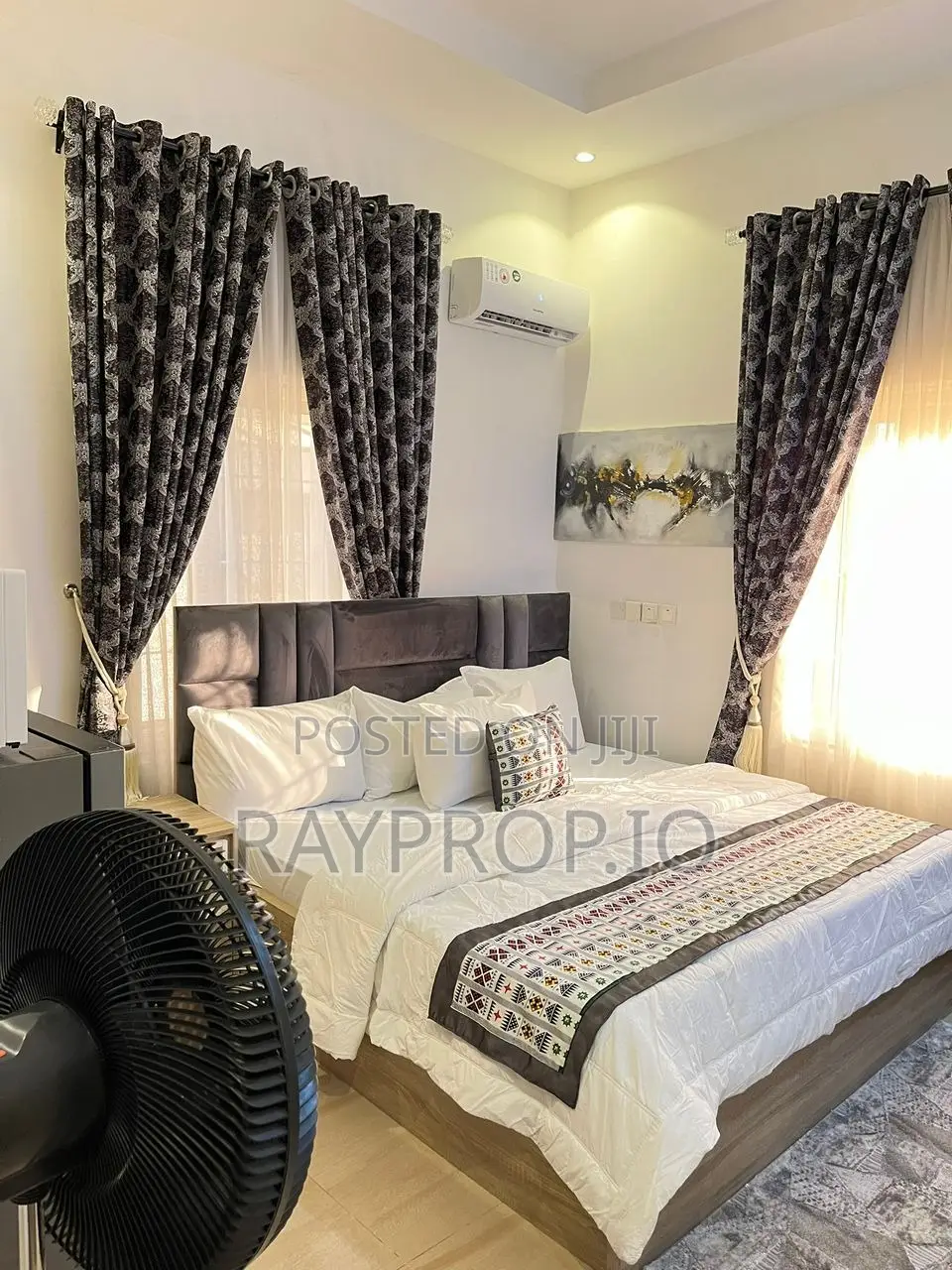 001015ur - - Studio Shortlet in Jahi Abuja