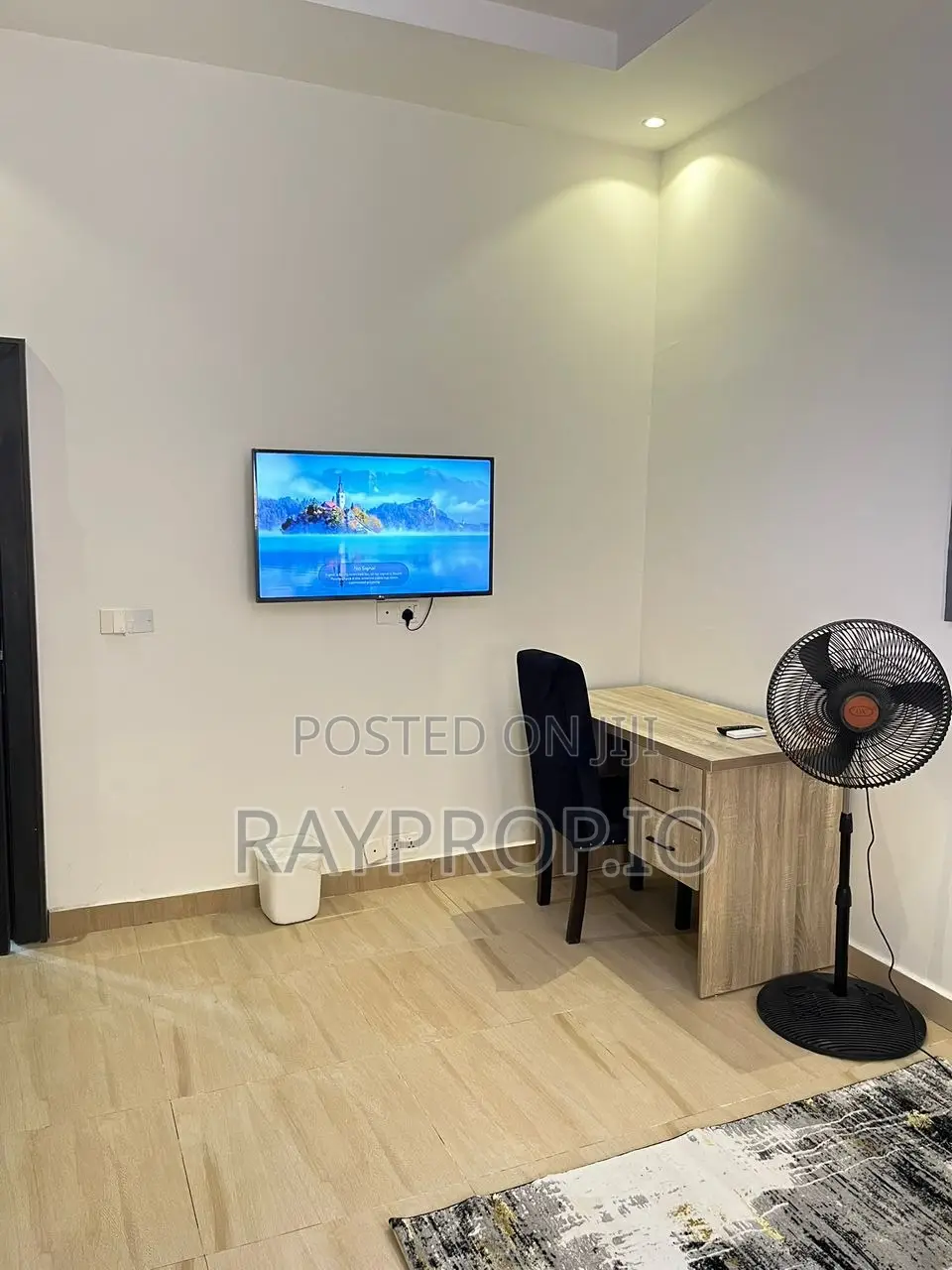 003267pw - Studio Shortlet in Jahi Abuja