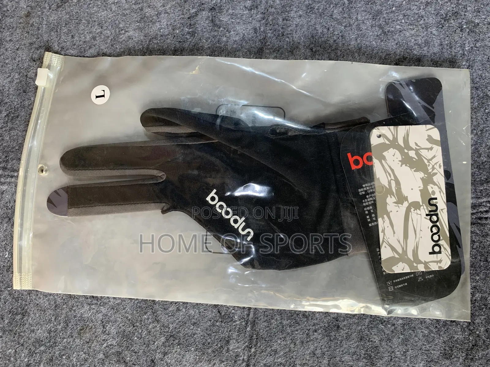 Snooker Gloves