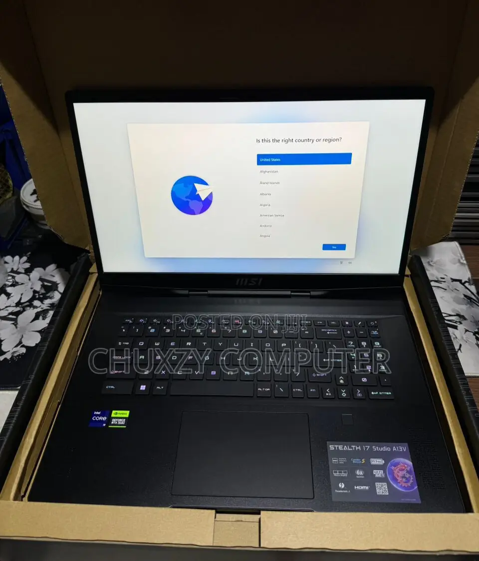 New Laptop MSI Stealth 17 Studio A13V 32GB Intel Core i9 SSD 1T