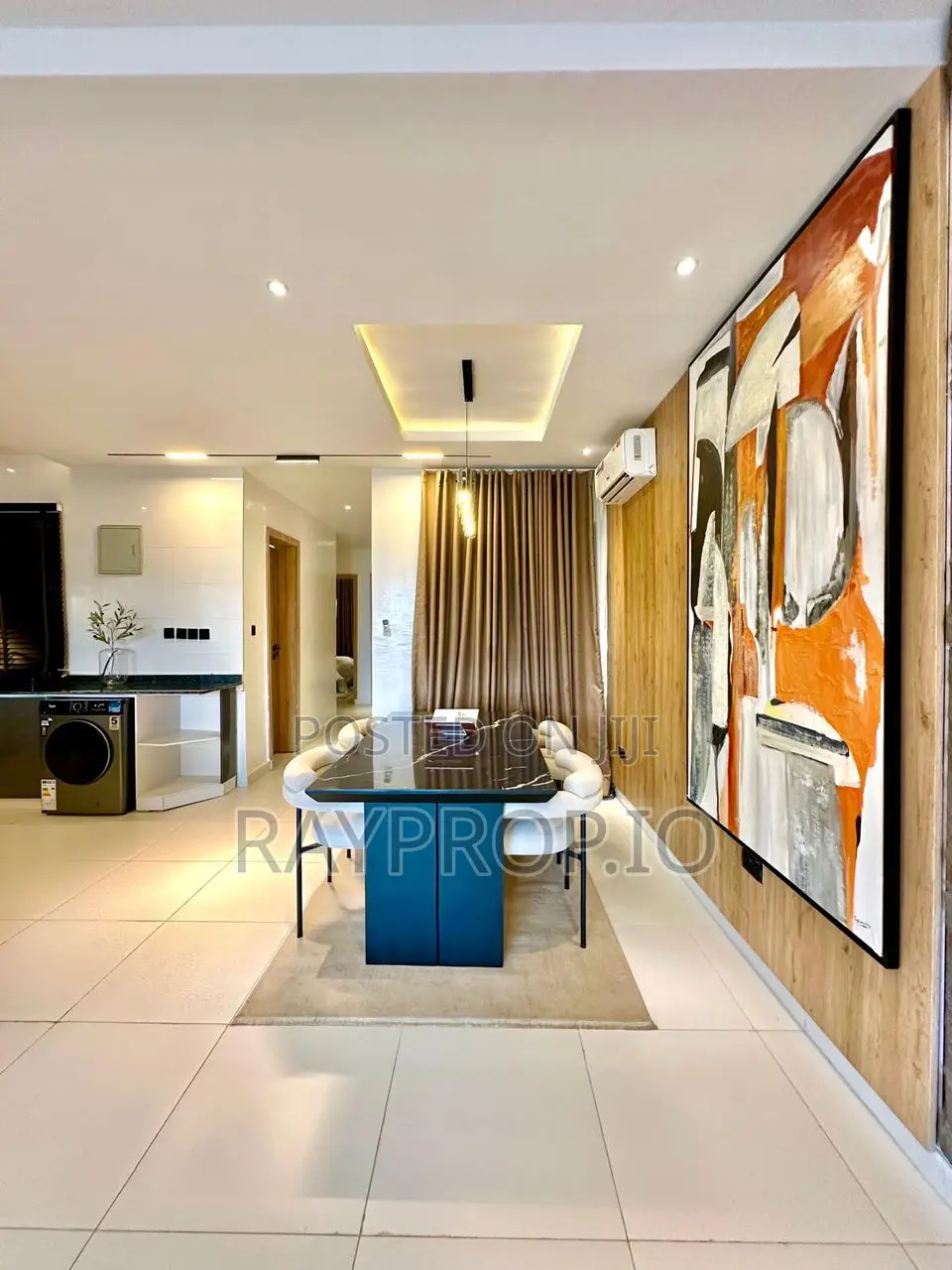 370668ey - 2 Bedroom Shortlet in Lekki Phase 1
