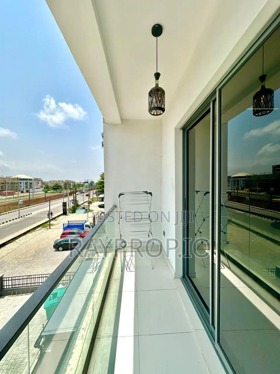370668ey - 2 Bedroom Shortlet in Lekki Phase 1